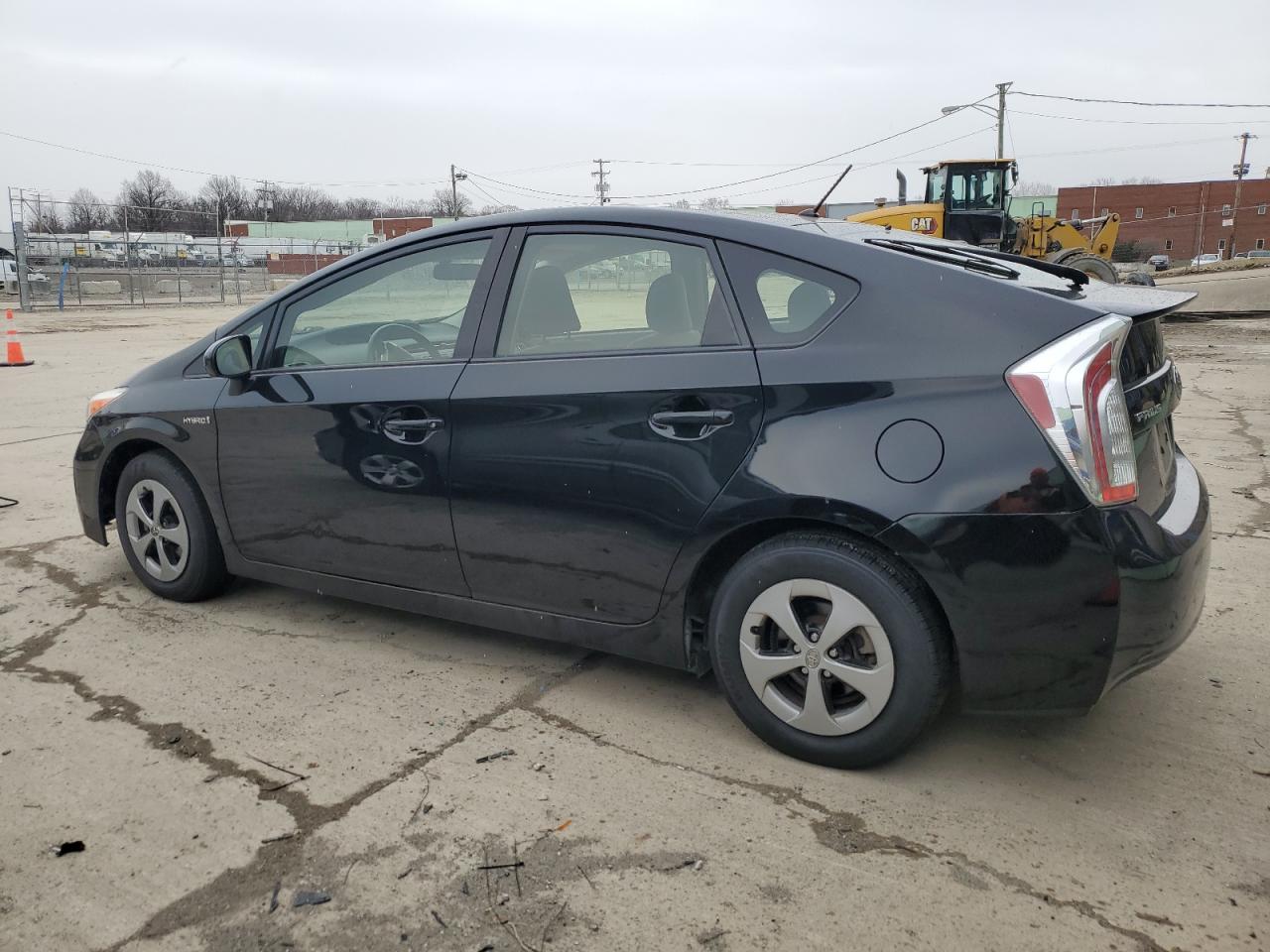 2015 Toyota Prius - Image 2
