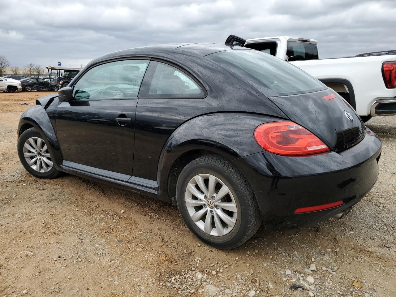 2015 Volkswagen Beetle - Image 2