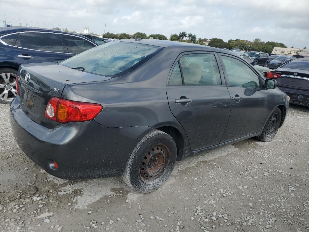 2009 Toyota Corolla - Image 3