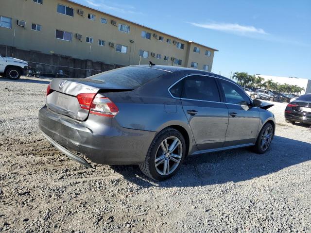  VOLKSWAGEN PASSAT 2014 Серый