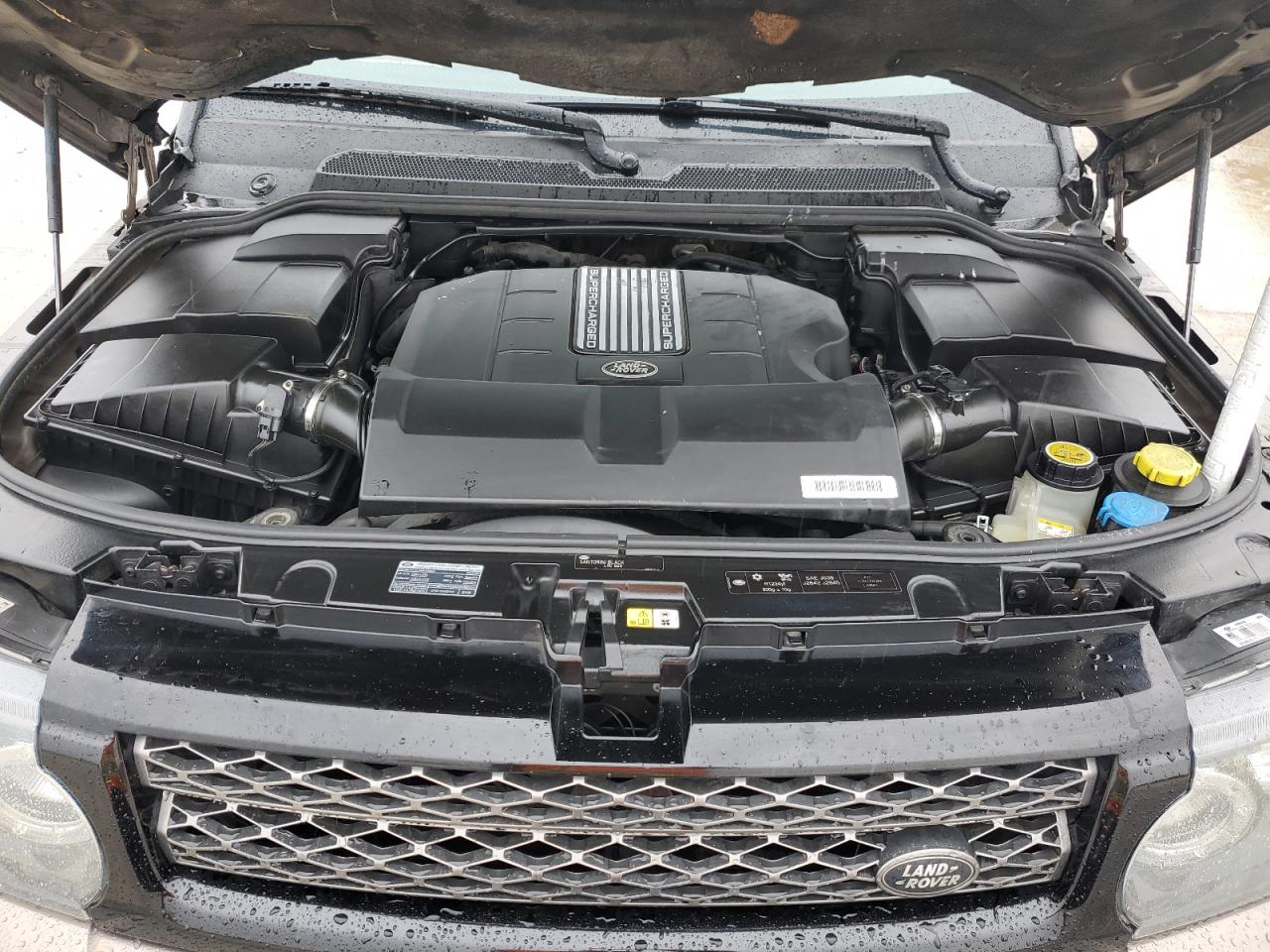 2013 Land Rover Range Rover - Image 12