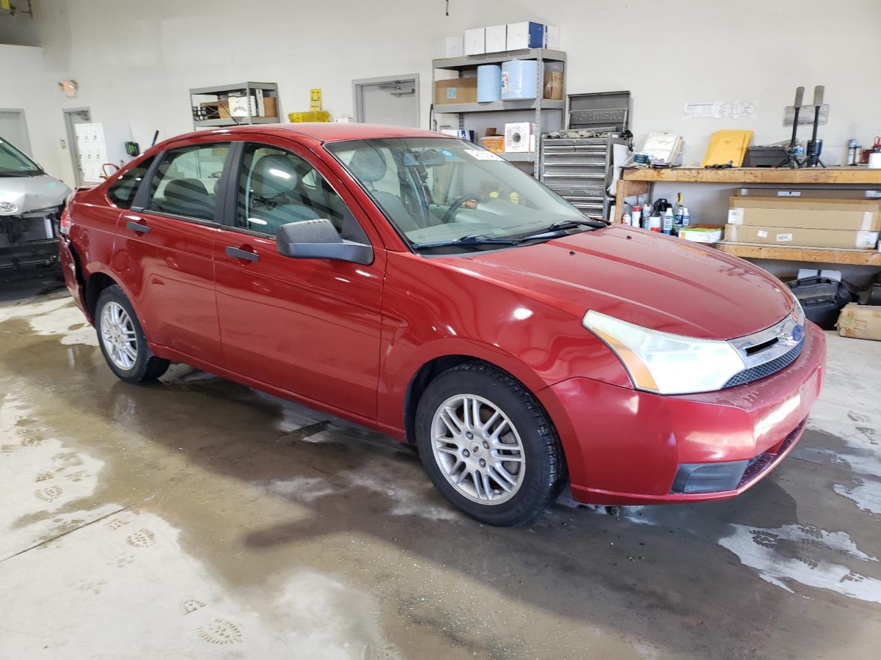 2010 Ford Focus - Image 4