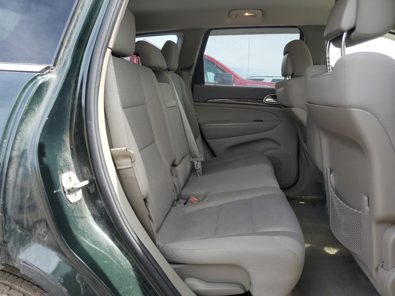 2011 Jeep Grand Cherokee - Image 11