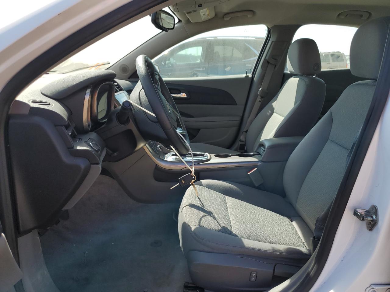 2013 Chevrolet Malibu - Image 7