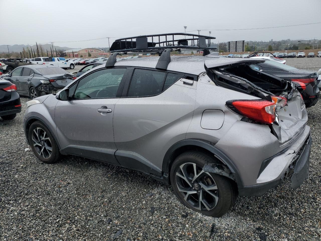 2018 Toyota C-HR - Image 2