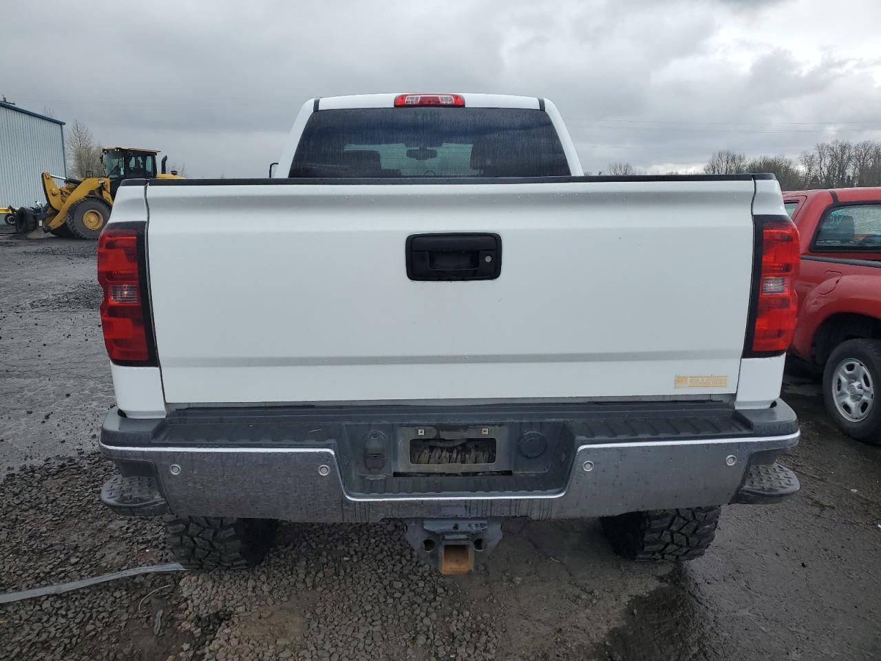 2015 Chevrolet Silverado - Image 6