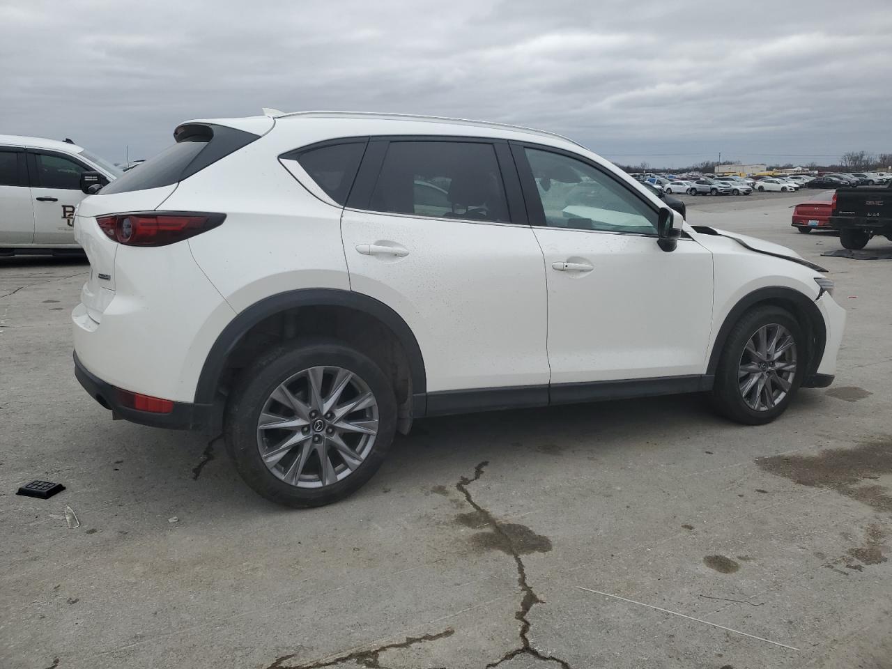2019 Mazda CX-5 - Image 3