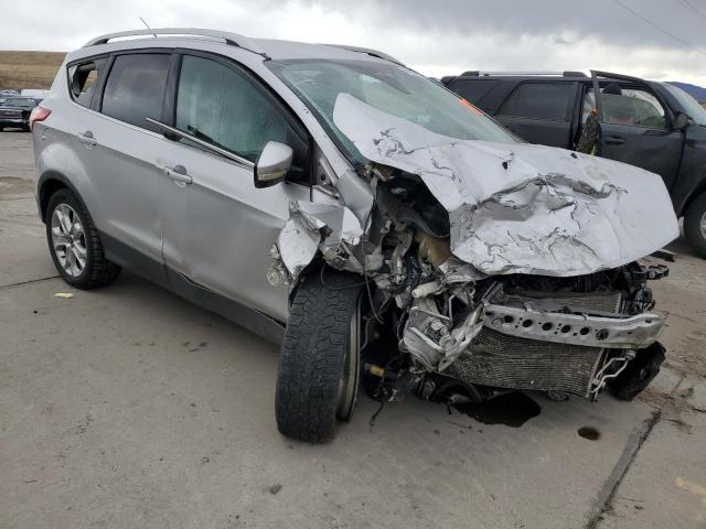  FORD ESCAPE 2015 Серебристый