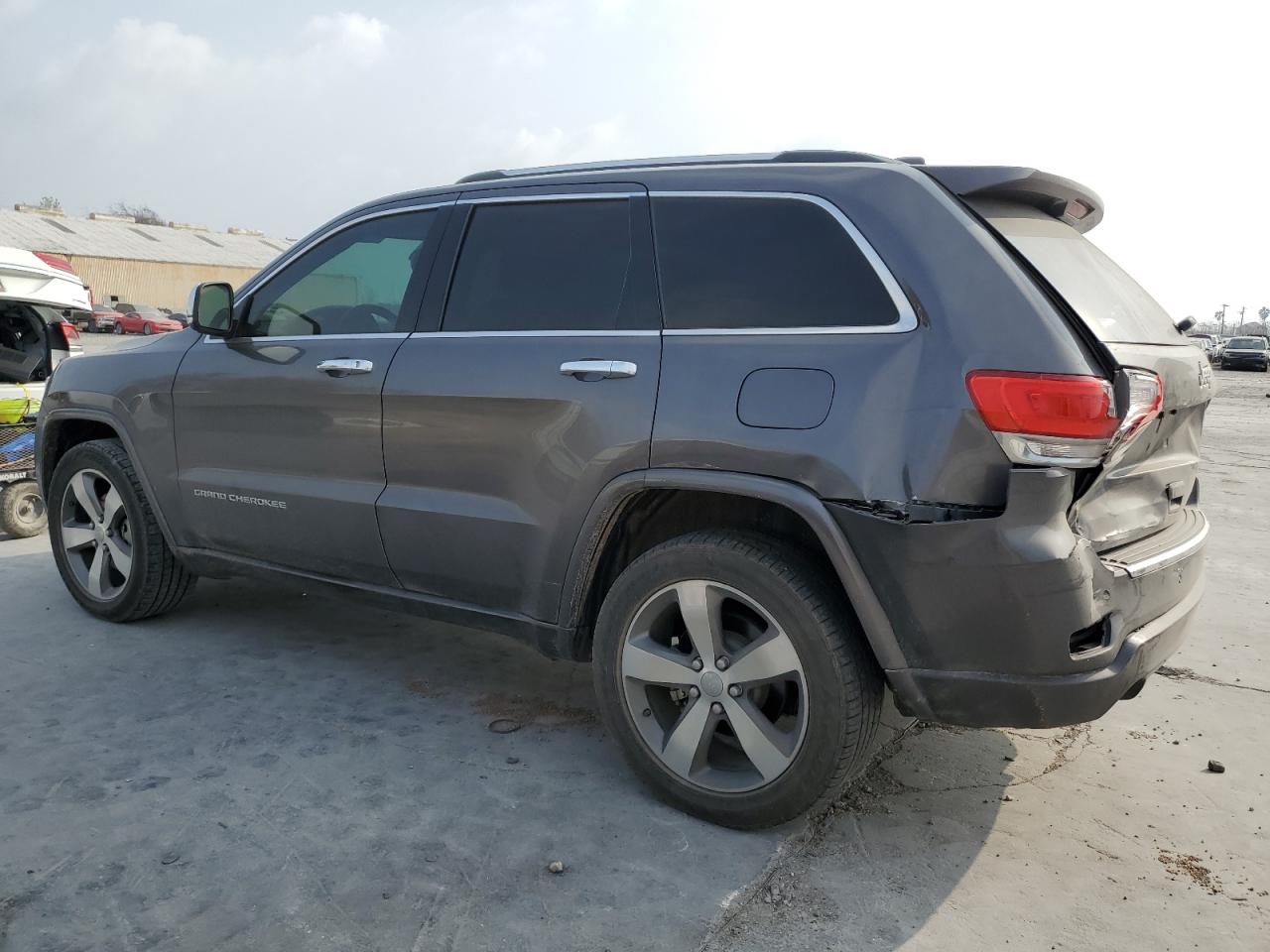 2015 Jeep Grand Cherokee - Image 2