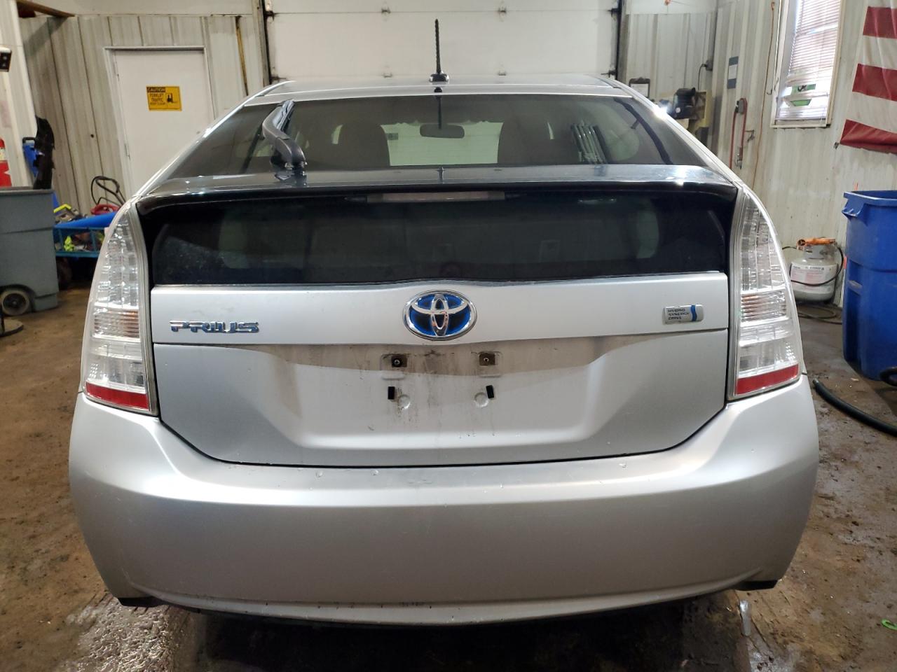 2011 Toyota Prius - Image 6