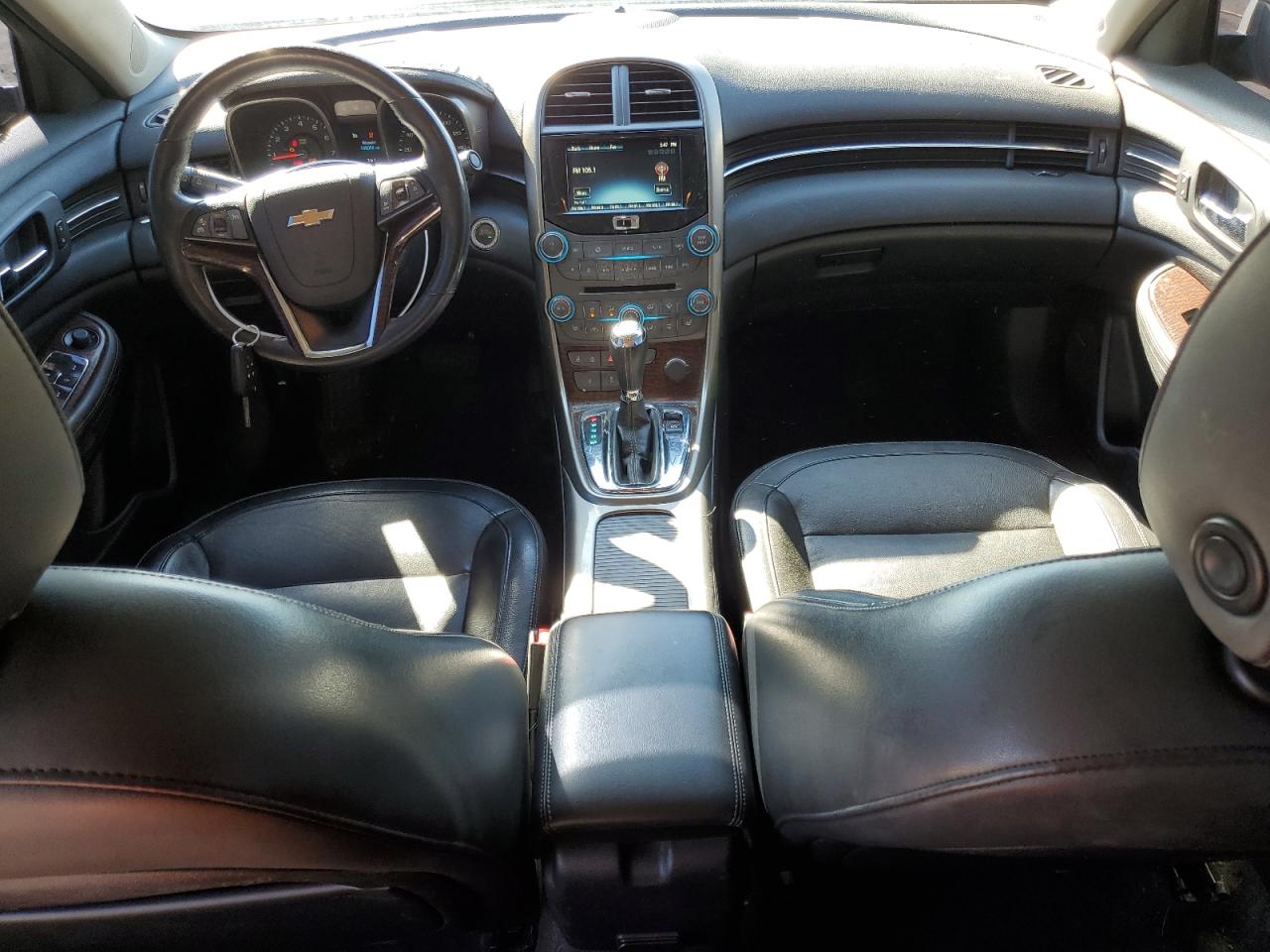 2013 Chevrolet Malibu - Image 8