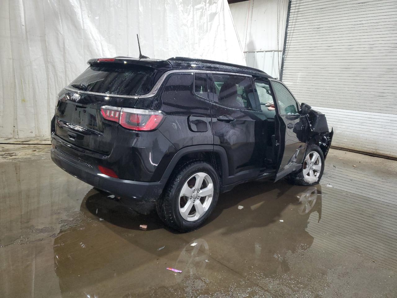 2020 Jeep Compass - Image 3