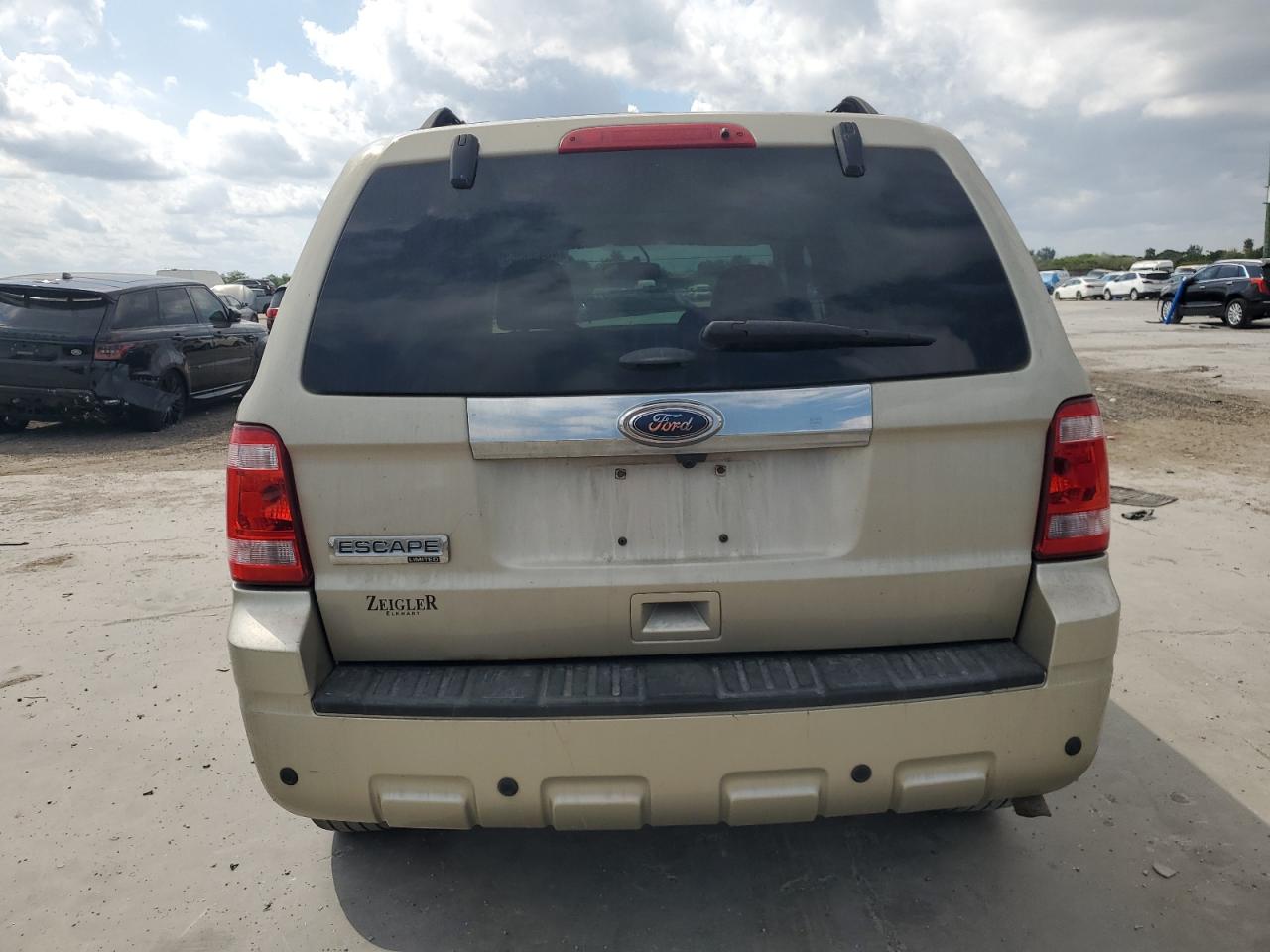 2012 Ford Escape - Image 6