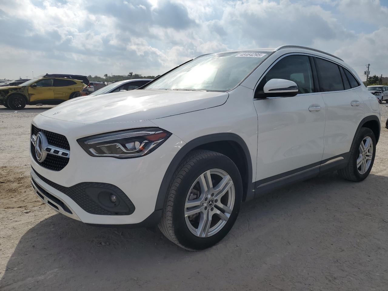 2021 Mercedes-Benz GLA-klasse - Image 1