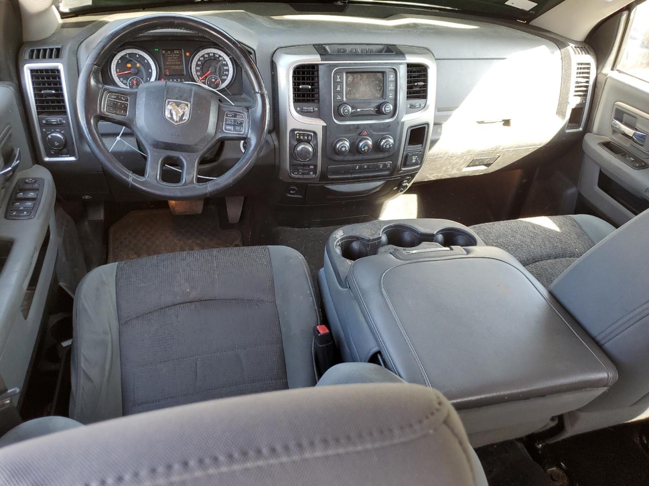 2014 RAM 1500 - Image 8