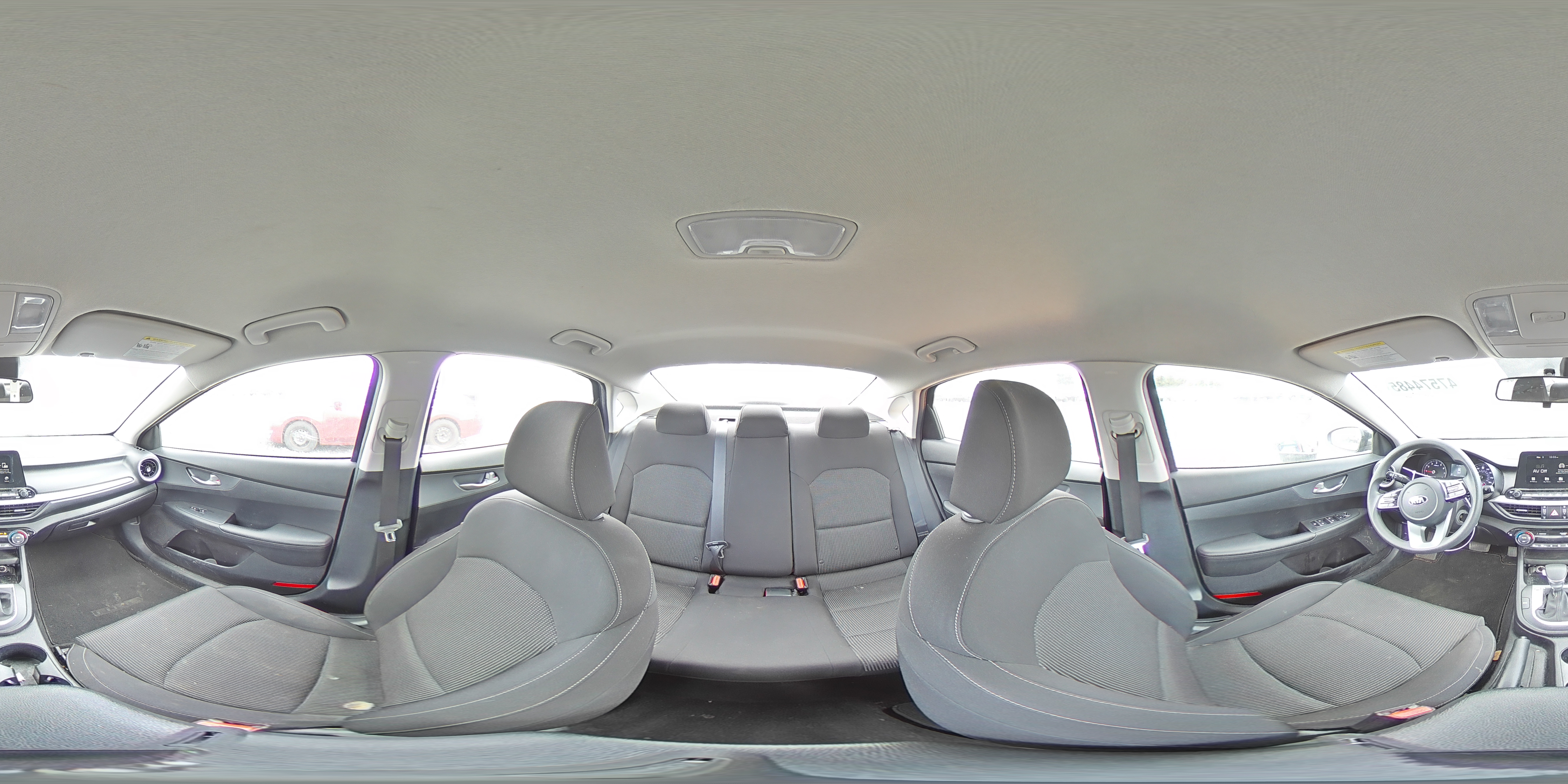 2019 Kia Forte - Image 13