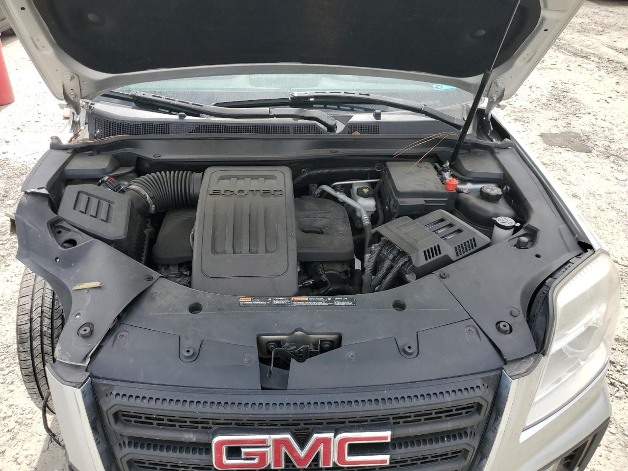 2016 GMC Terrain - Image 12