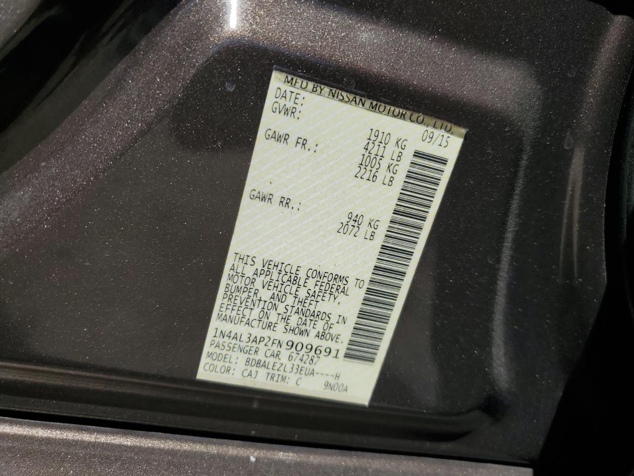 2015 Nissan Altima - Image 12