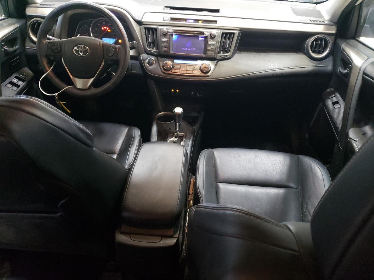 2013 Toyota RAV 4 - Image 8