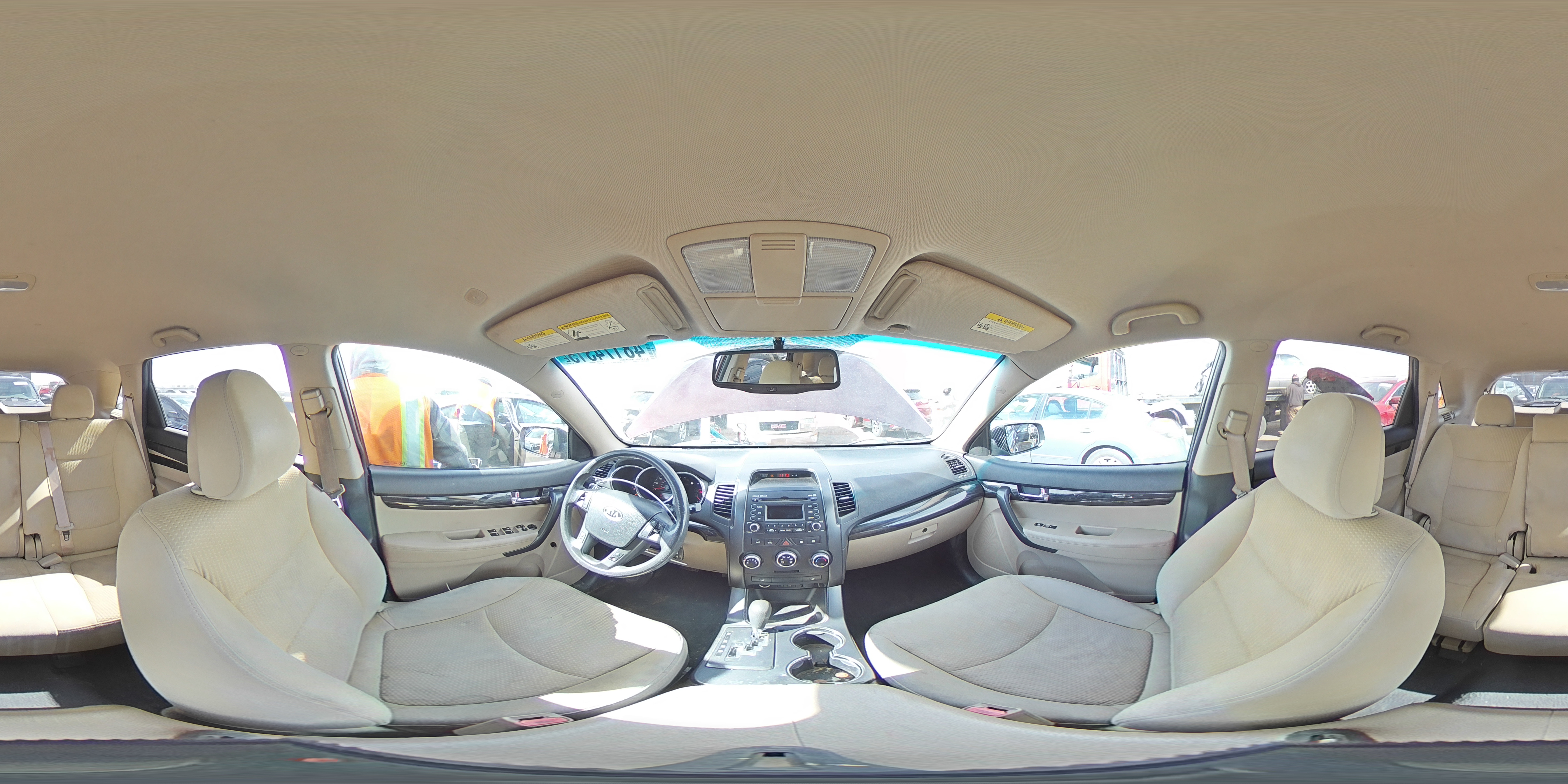 2011 Kia Sorento - Image 13