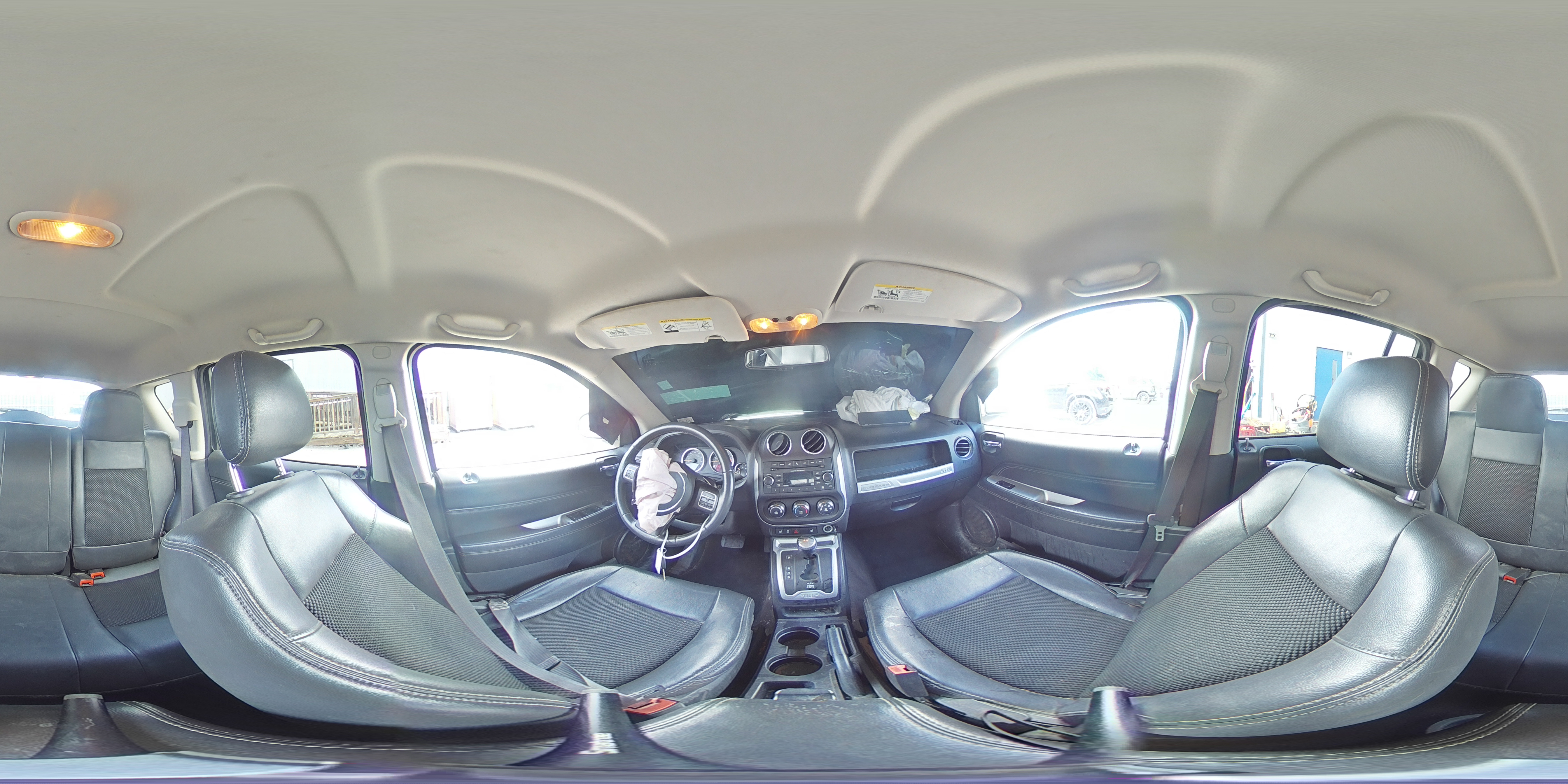 2014 Jeep Compass - Image 14
