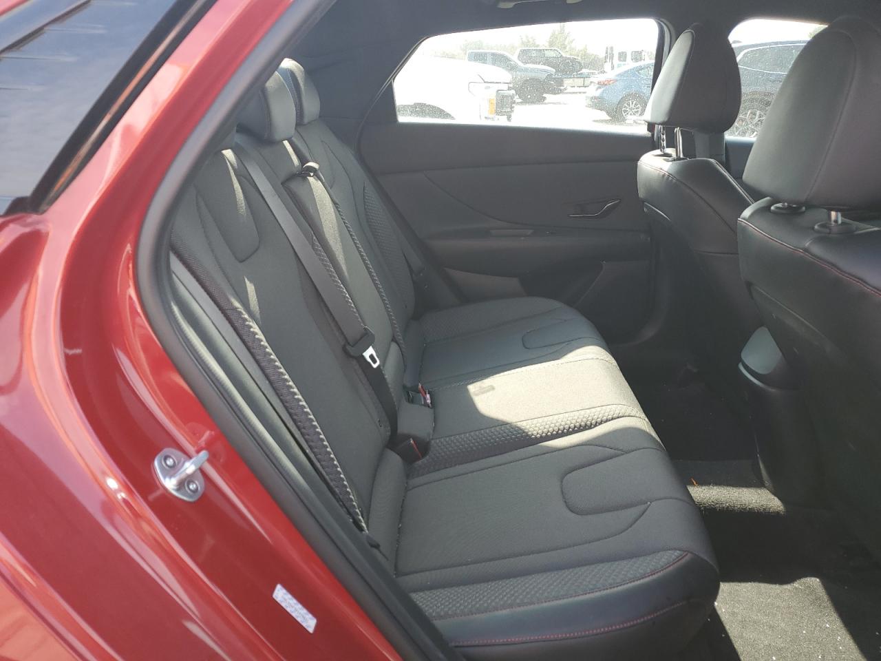 2023 Hyundai Elantra - Image 10