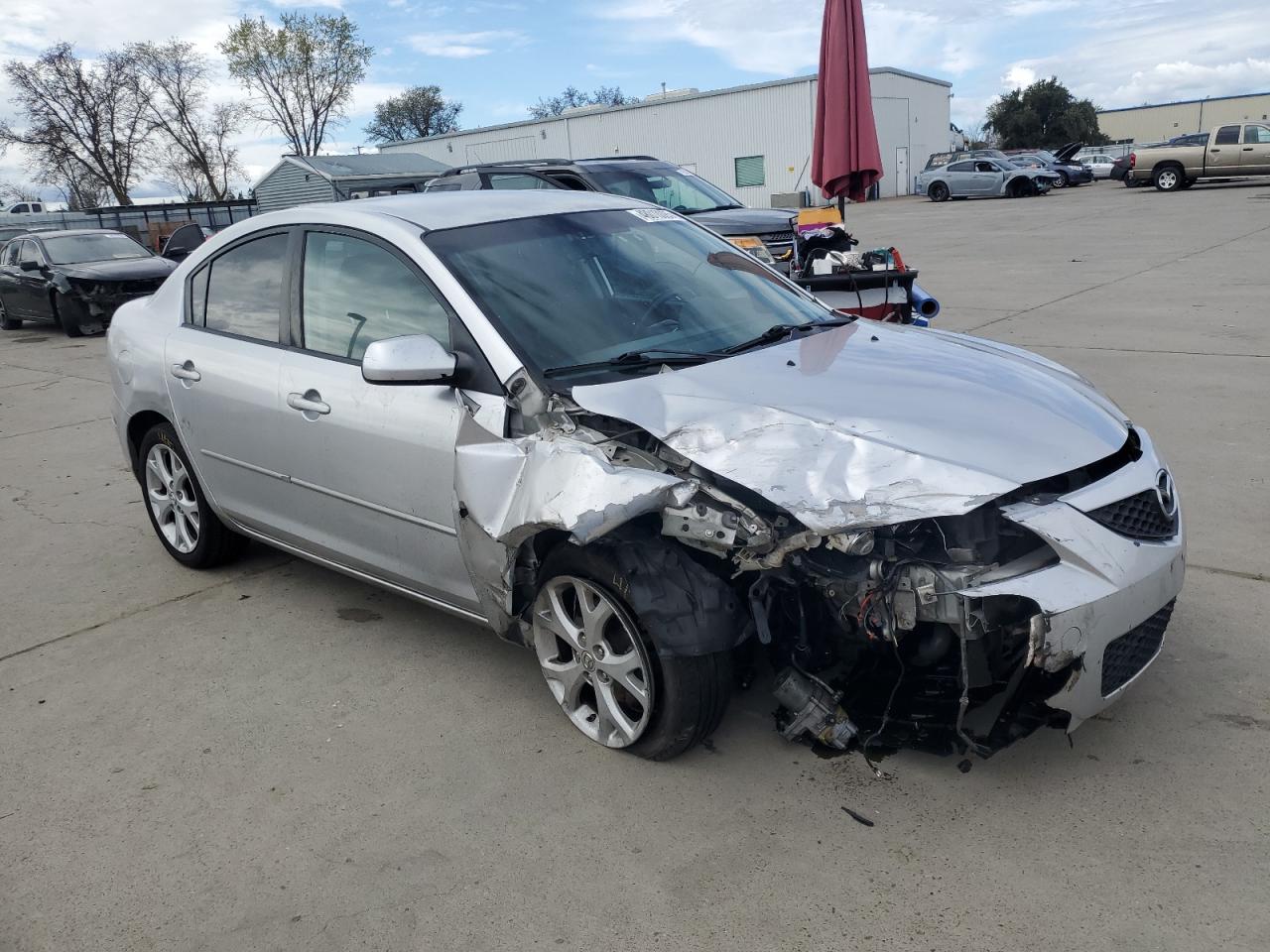 2009 Mazda 3 - Image 4