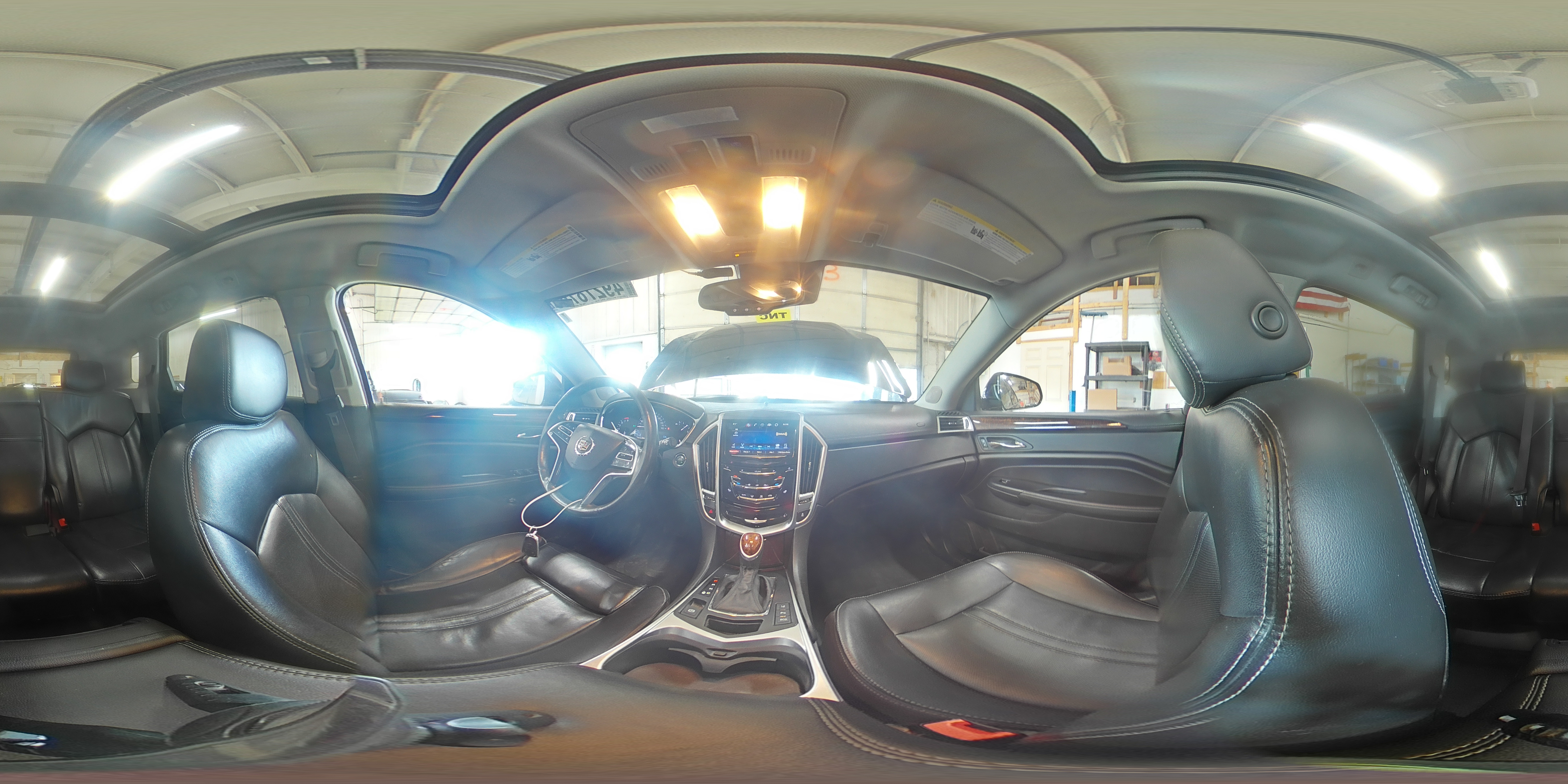 2016 Cadillac SRX - Image 13