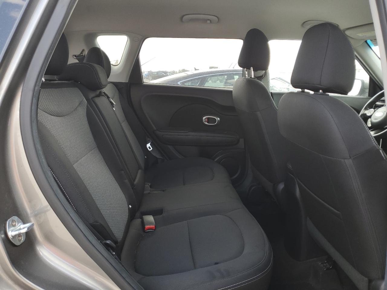 2017 Kia Soul - Image 10