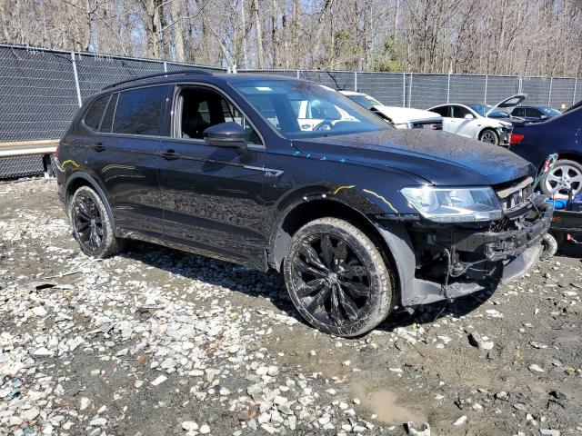  VOLKSWAGEN TIGUAN 2021 Czarny