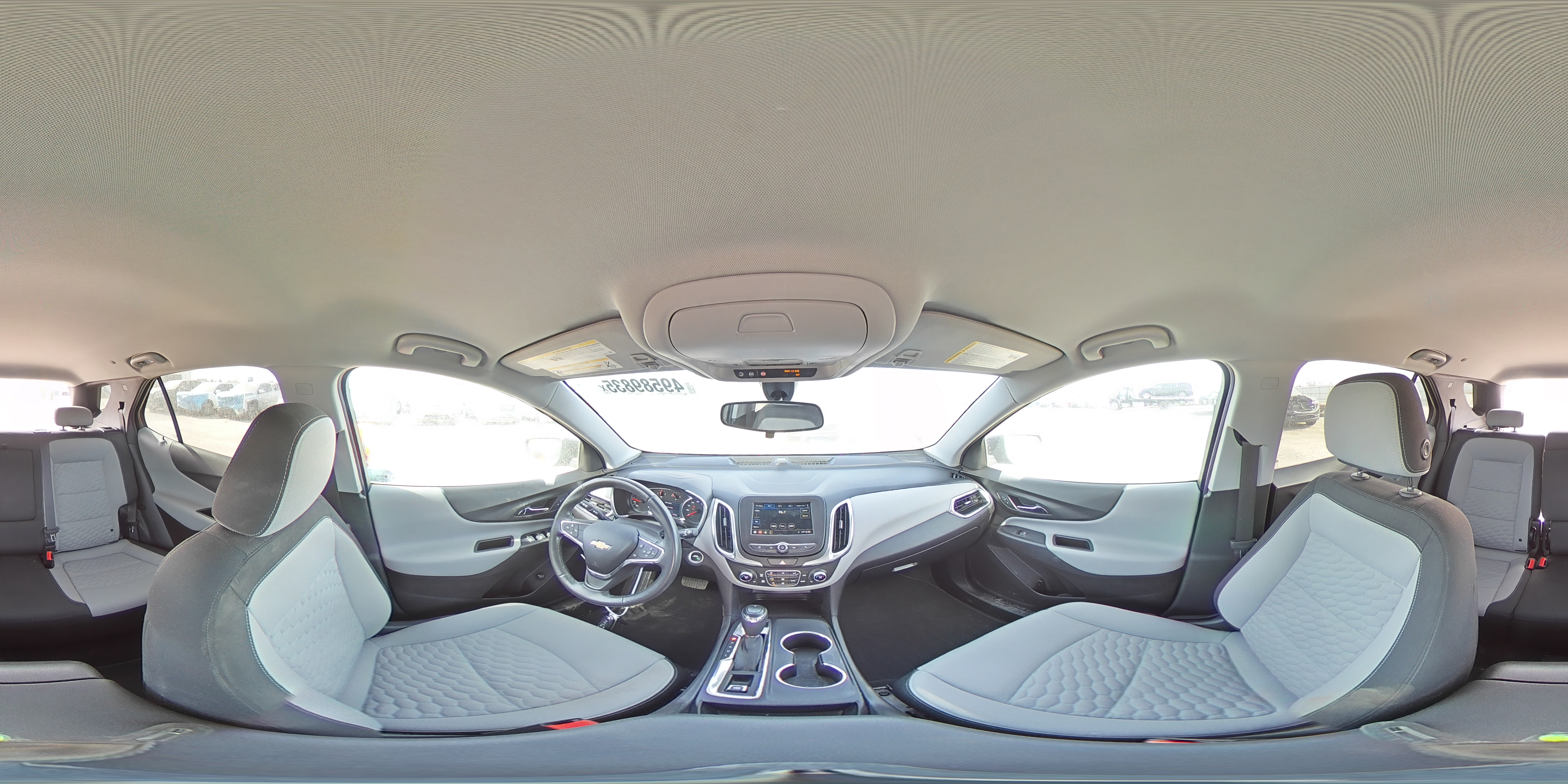 2019 Chevrolet Equinox - Image 13