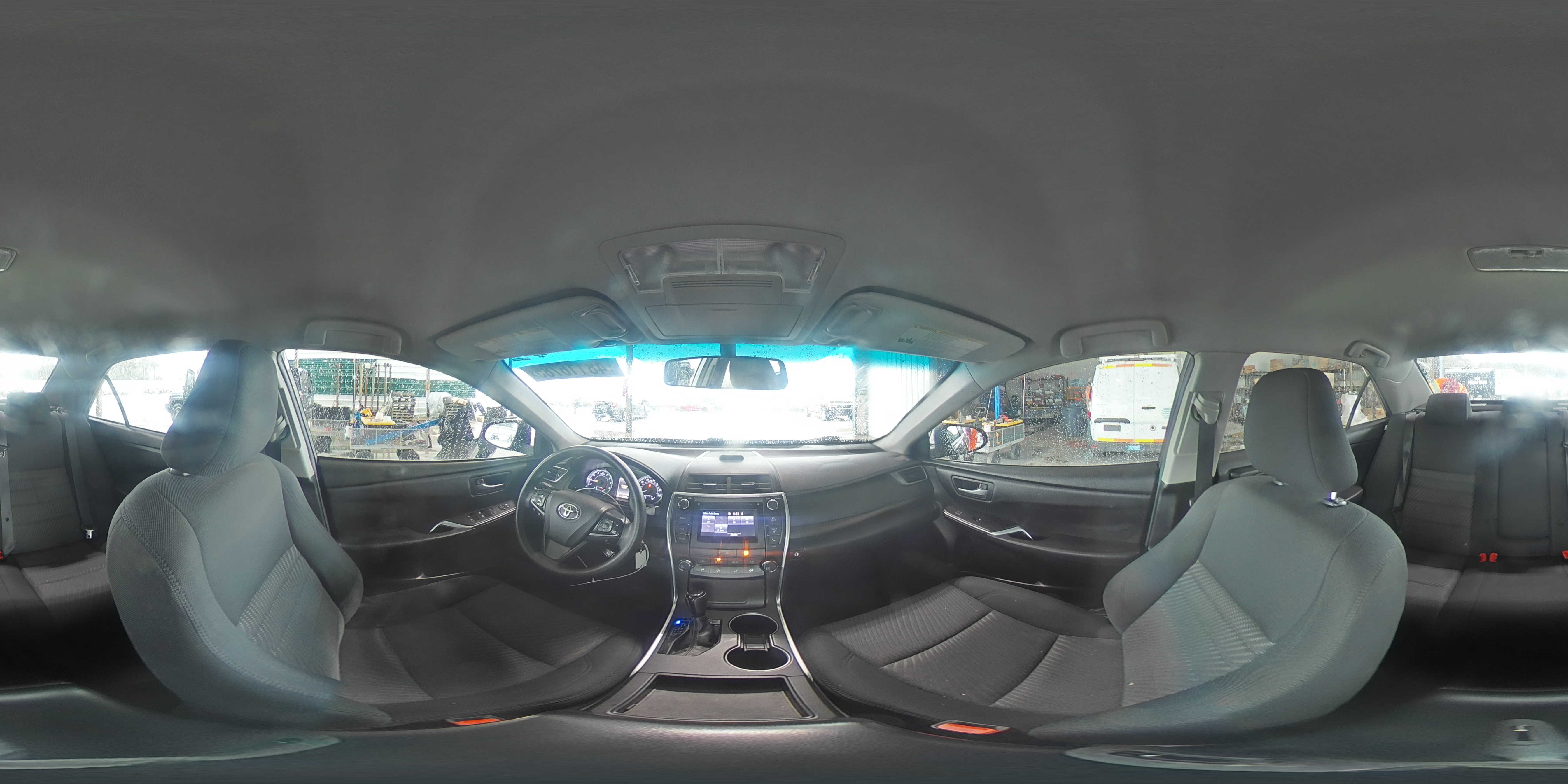 2016 Toyota Camry - Image 12