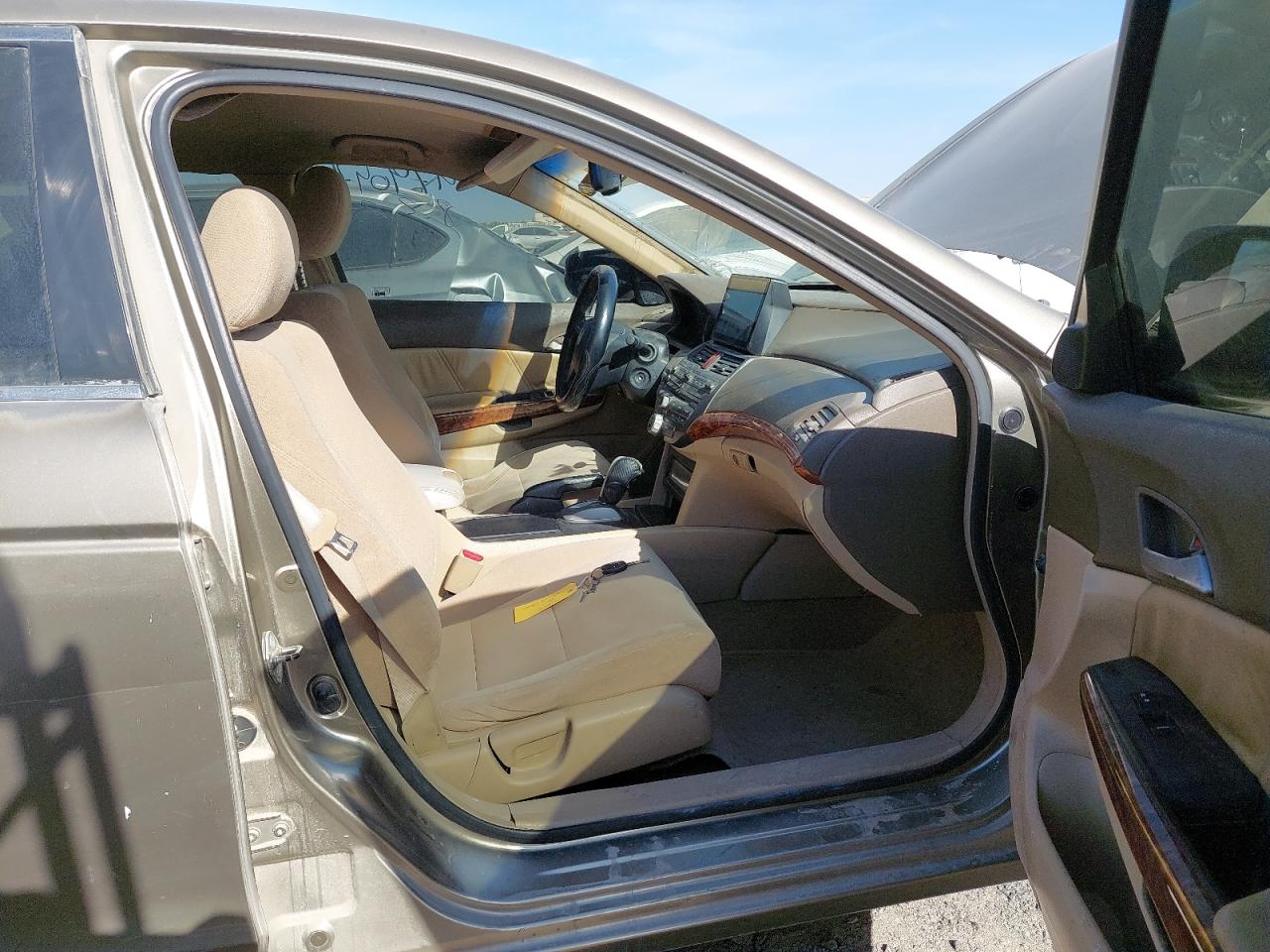 JHMCP26798C423113 - 2008 Honda ACCORD - #47904745
