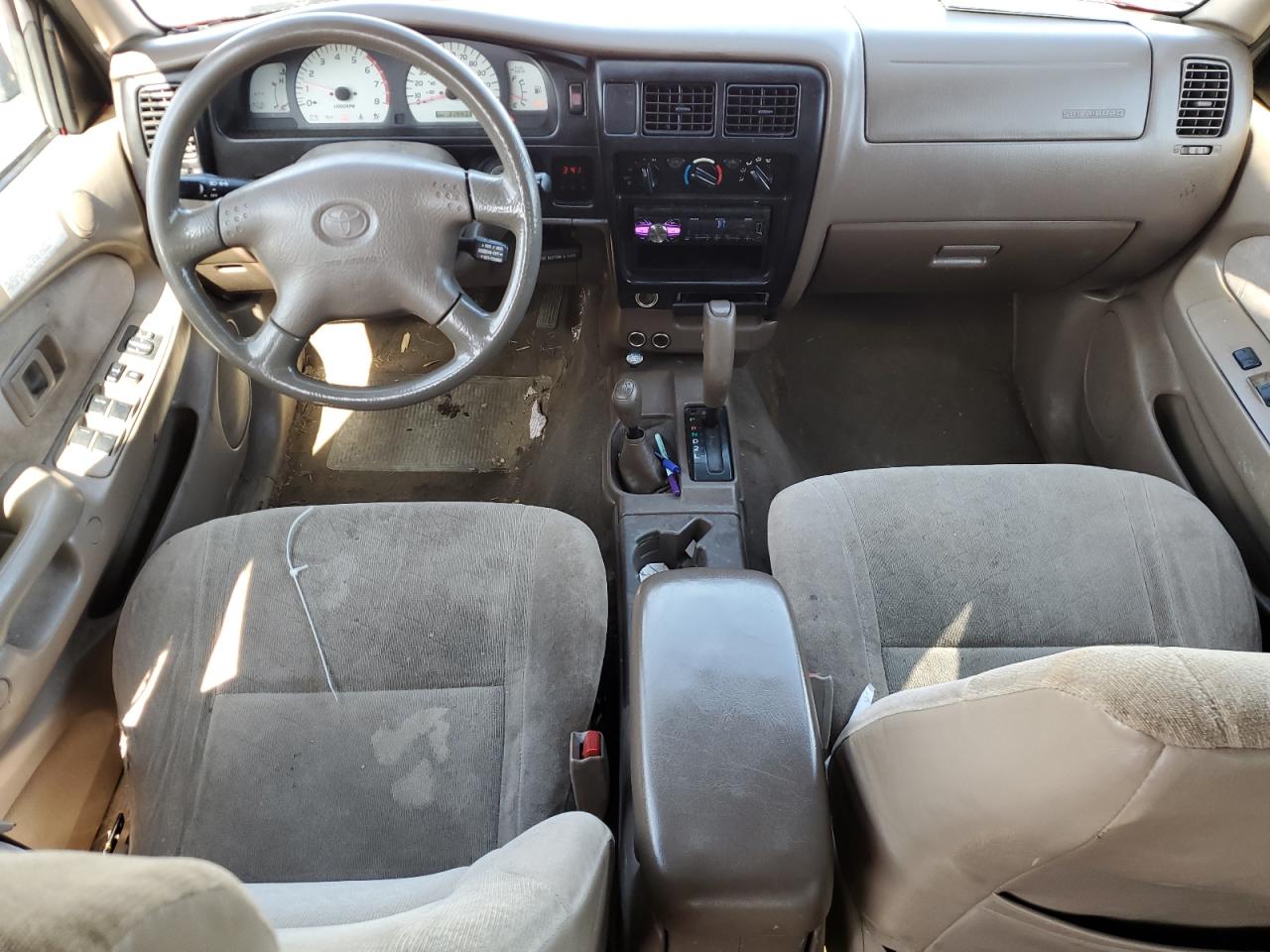 2002 Toyota Tacoma - Image 8