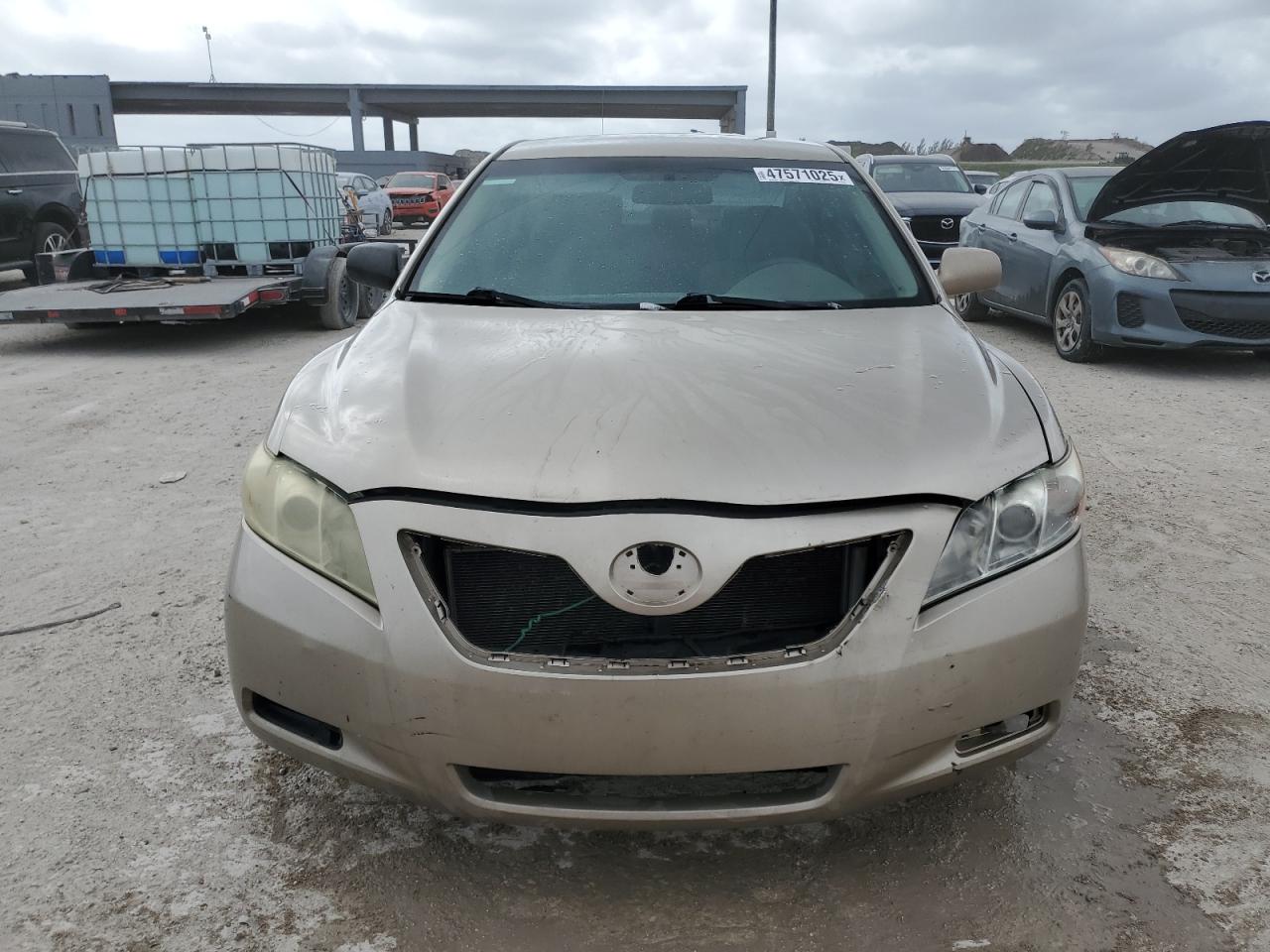 2008 Toyota Camry - Image 5