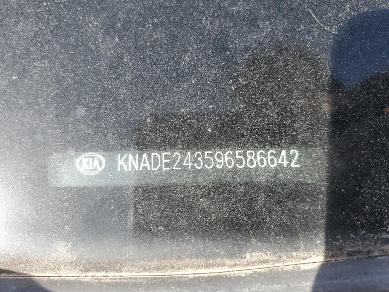2009 Kia Rio - Image 15