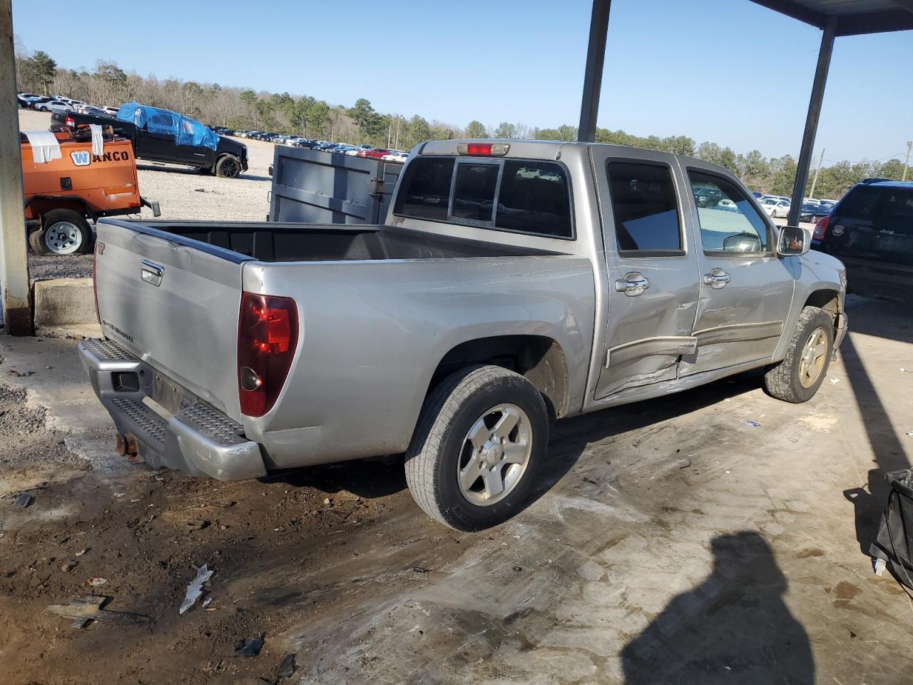 2010 Chevrolet Colorado - Image 3
