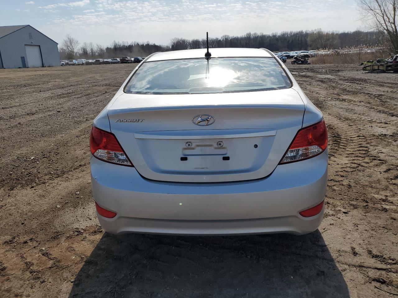 2014 Hyundai Accent - Image 6