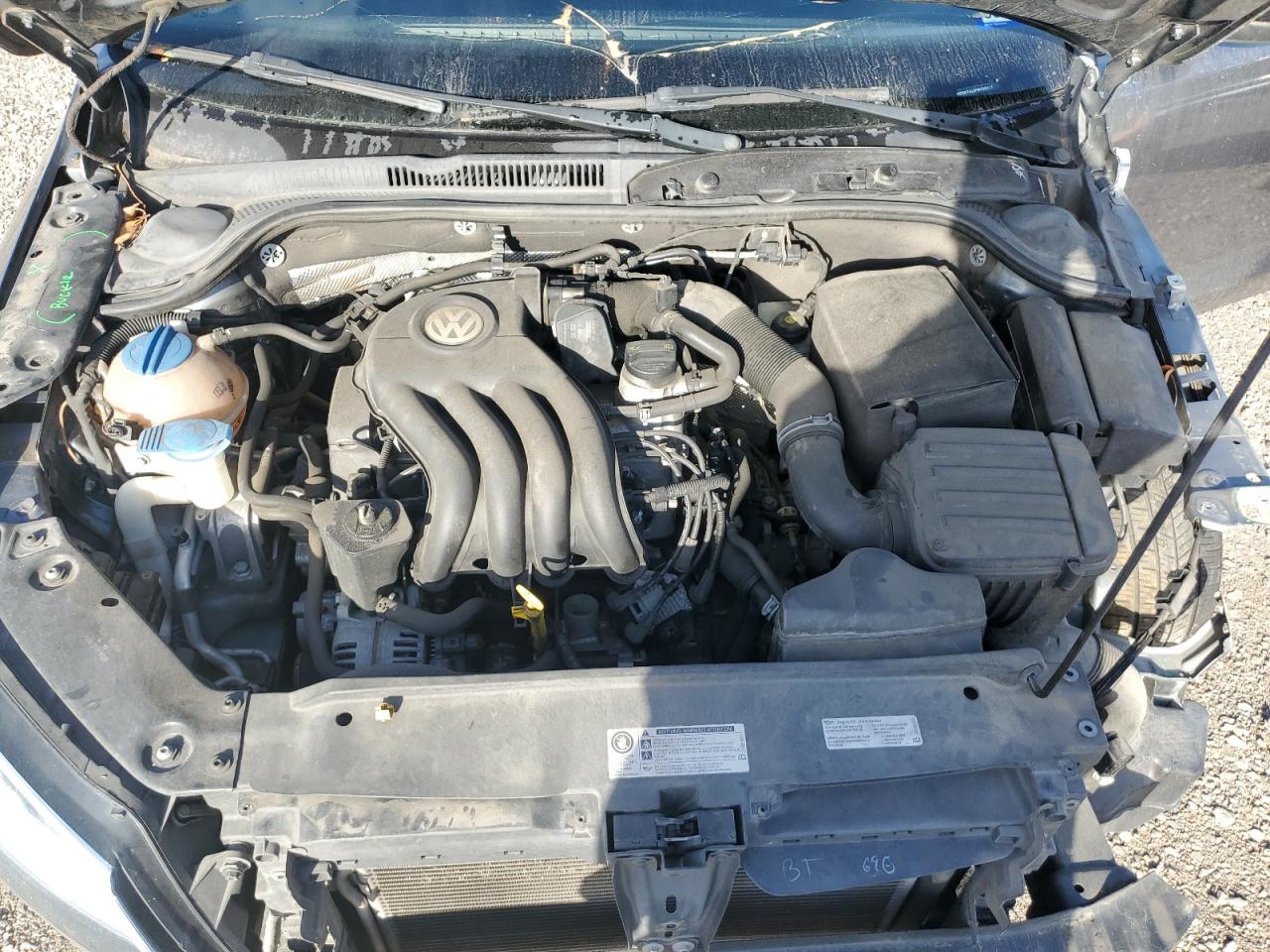 2015 Volkswagen Jetta - Image 11