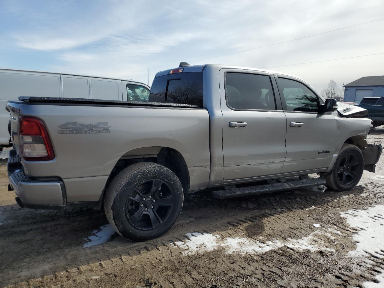 2021 RAM 1500 - Image 3