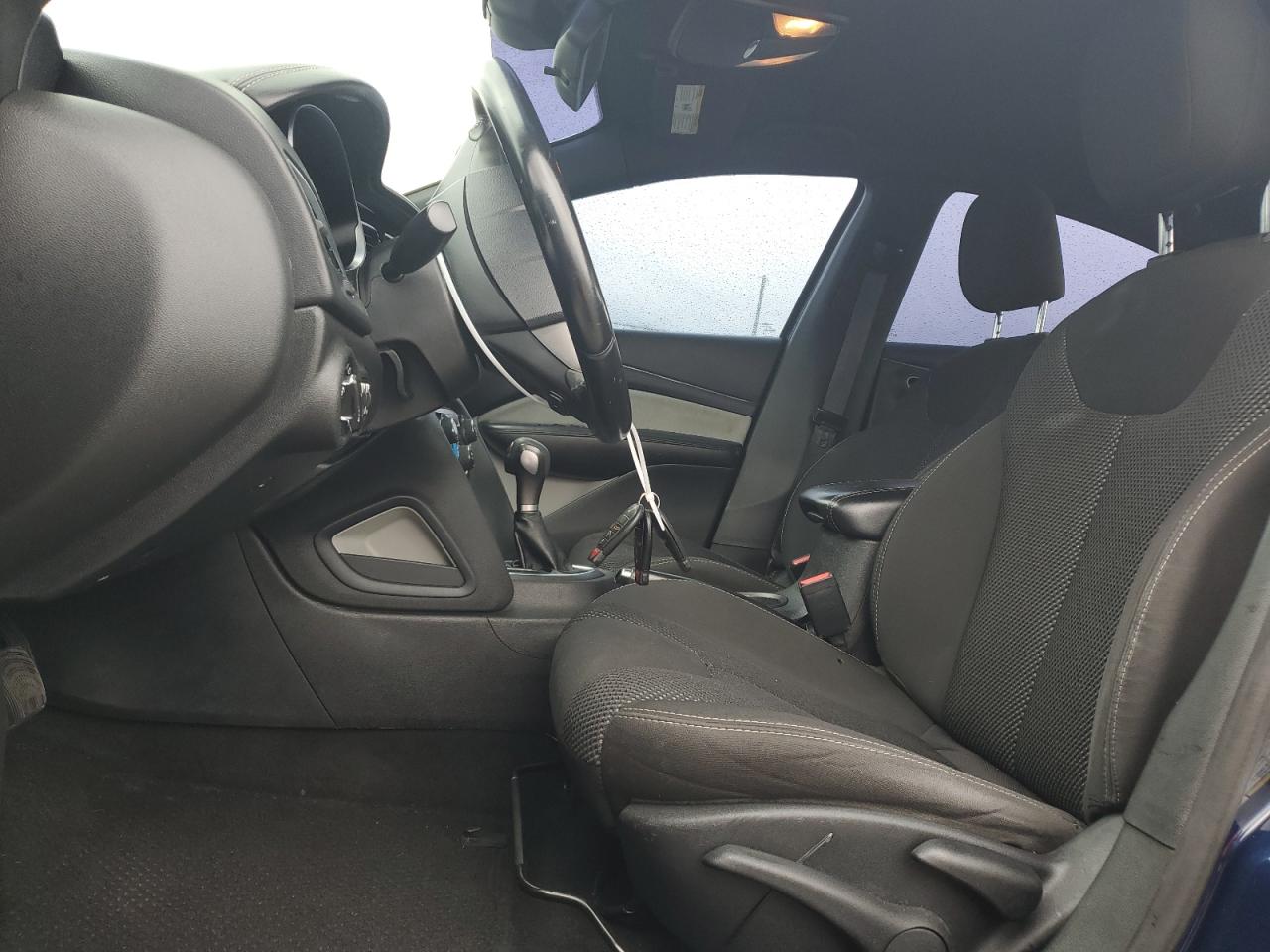 2016 Dodge Dart - Image 7