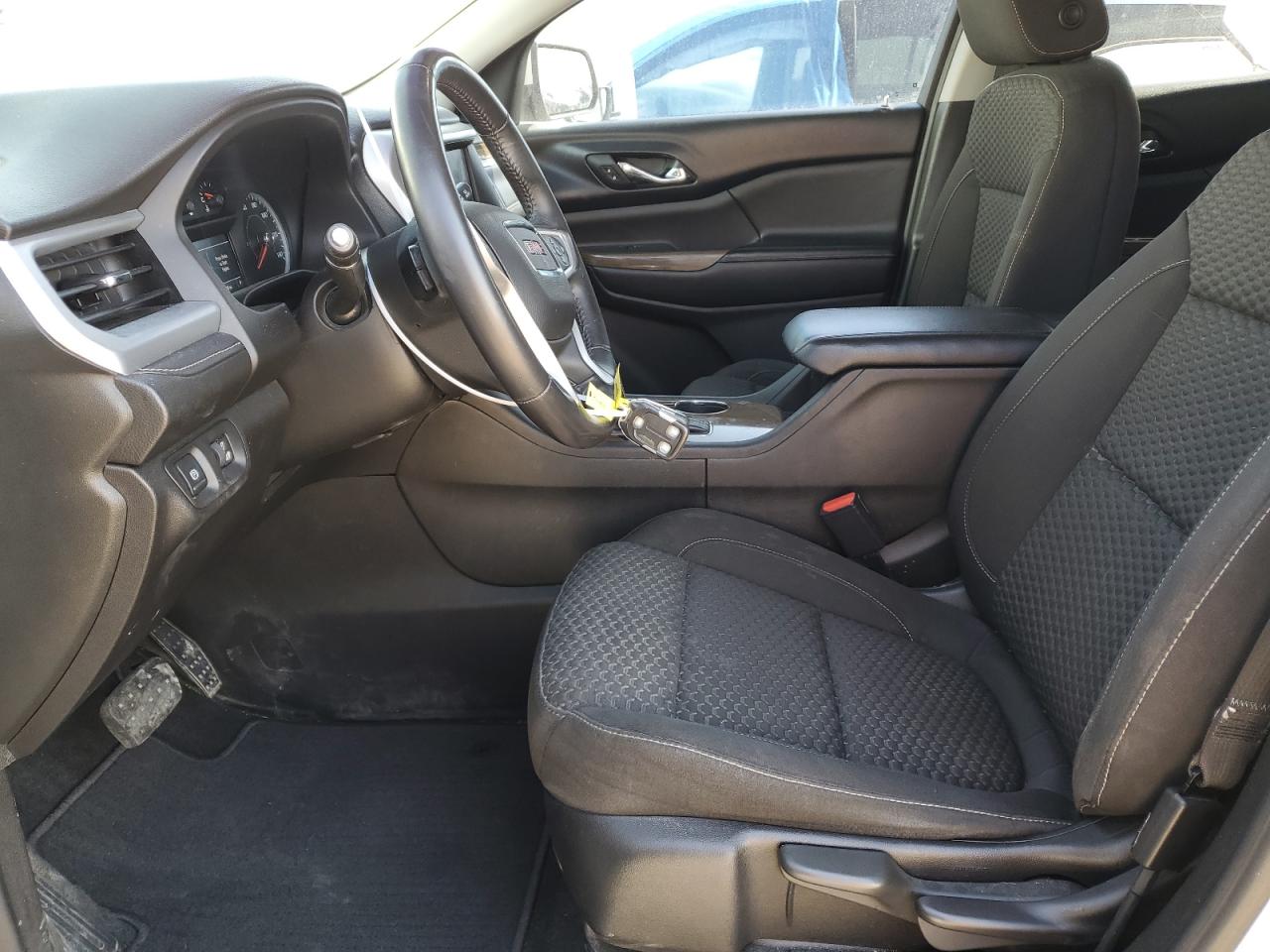 2017 GMC Acadia - Image 7