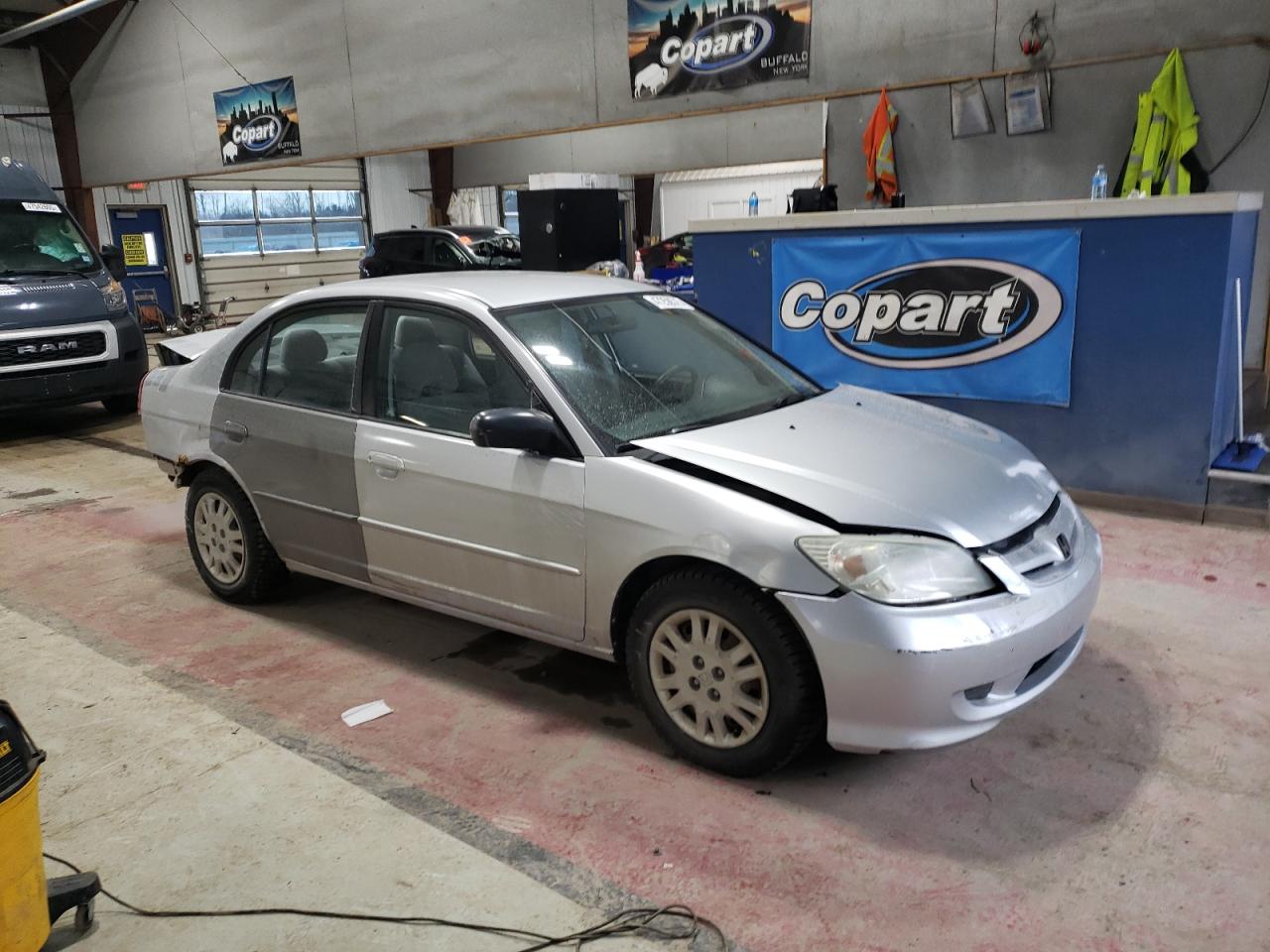 2005 Honda Civic - Image 4