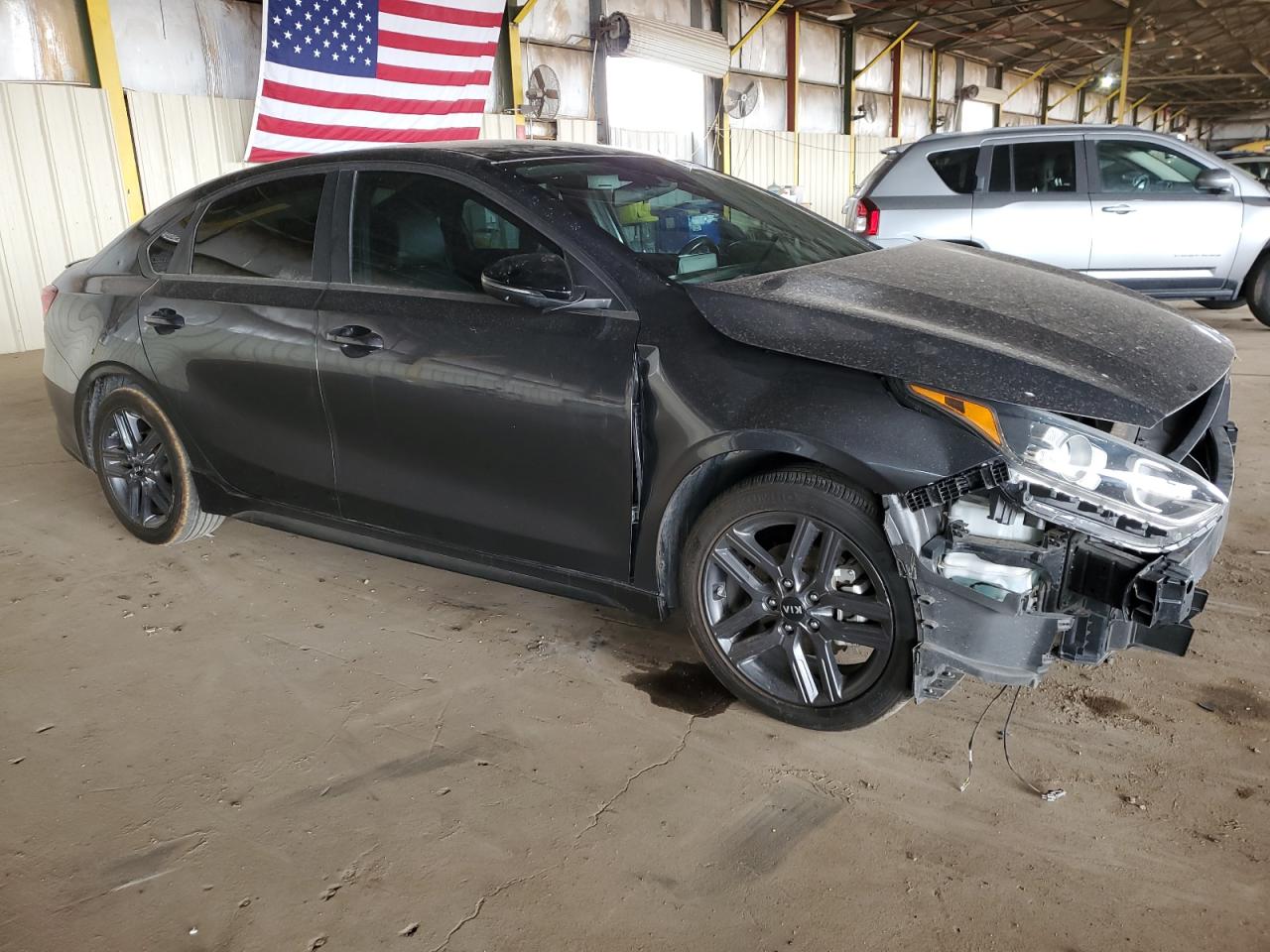 2021 Kia Forte - Image 4