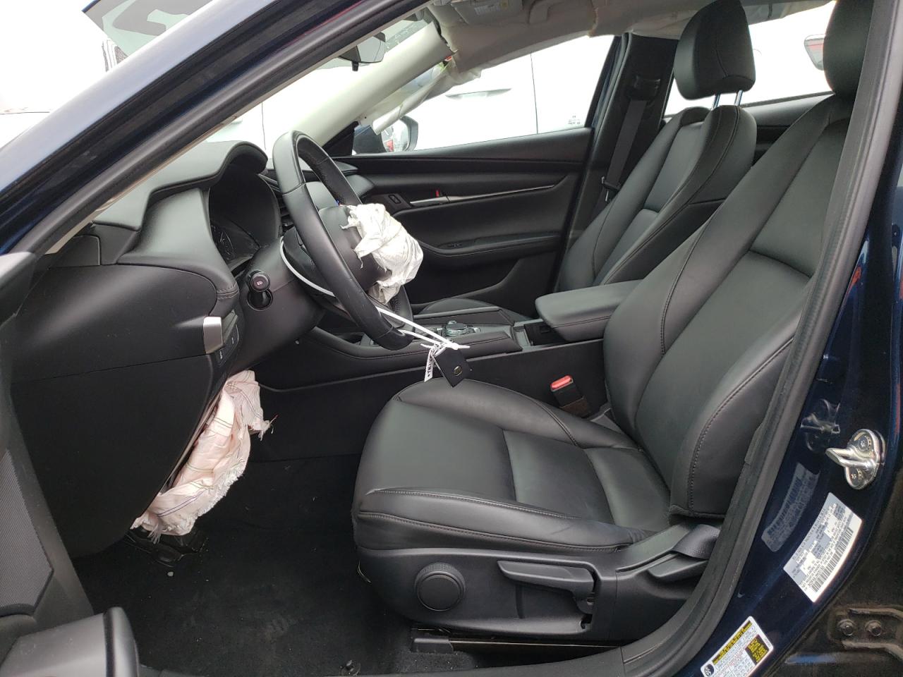 2021 Mazda 3 - Image 7