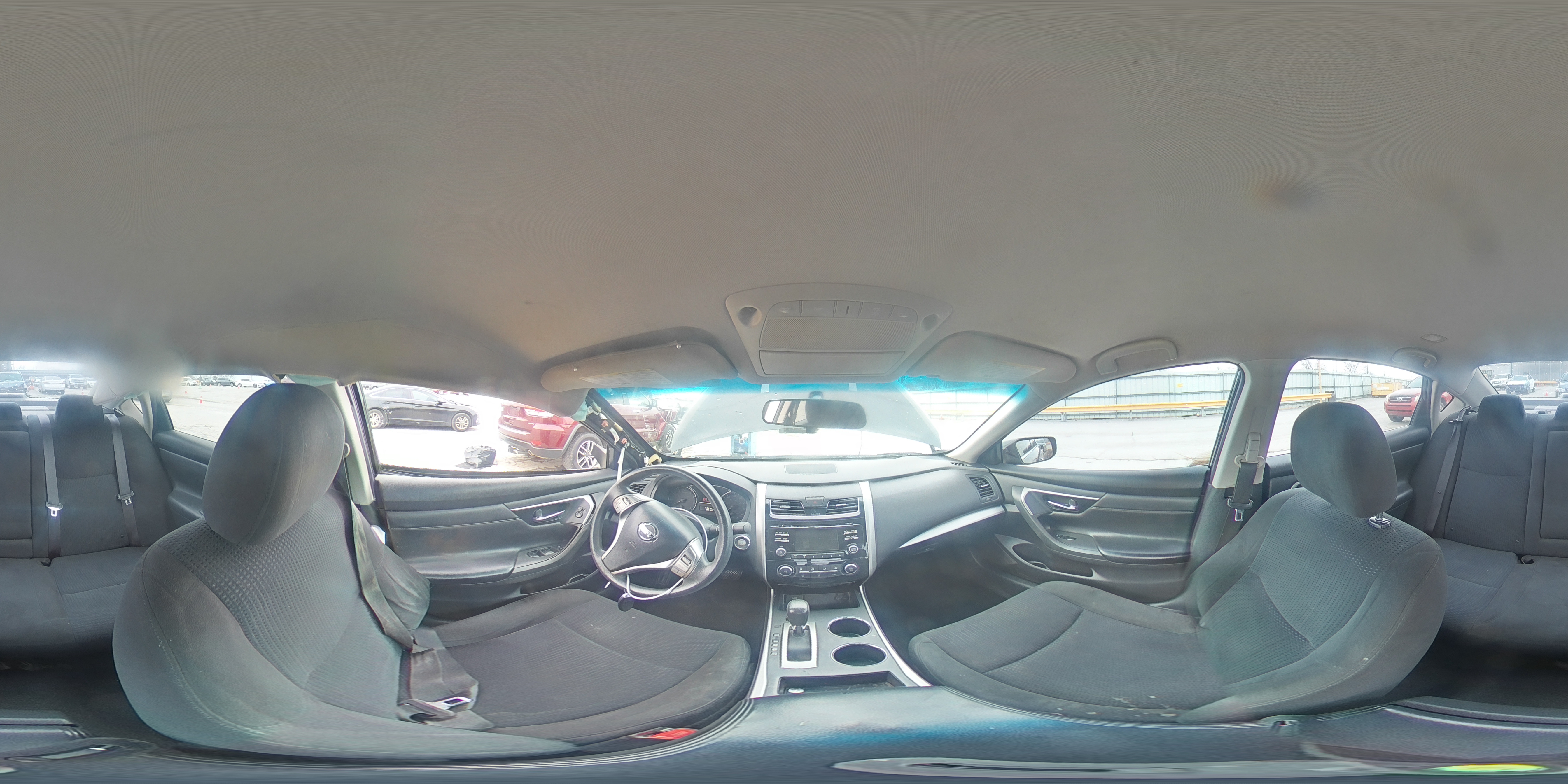 2015 Nissan Altima - Image 15