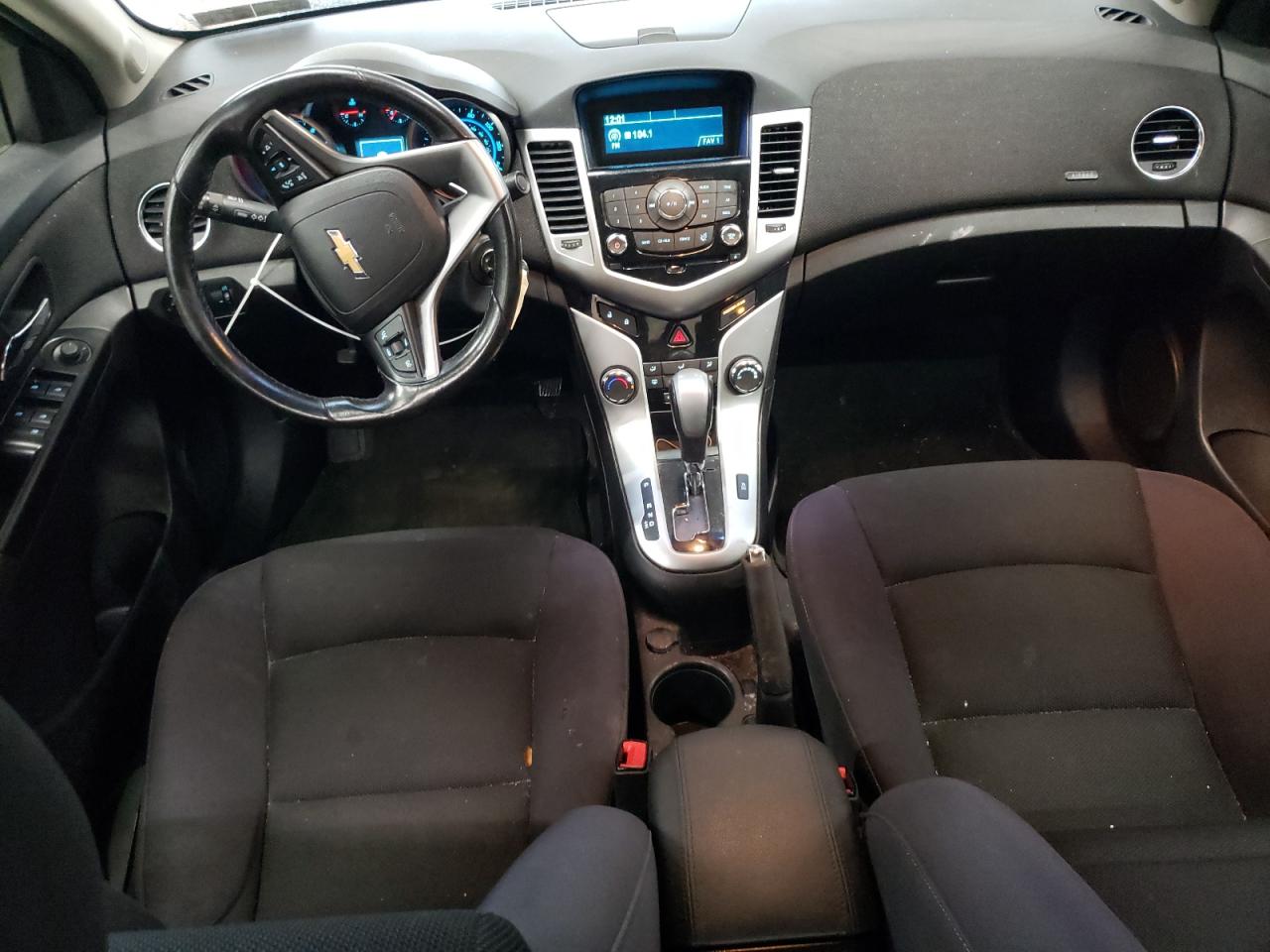 2014 Chevrolet Cruze - Image 8