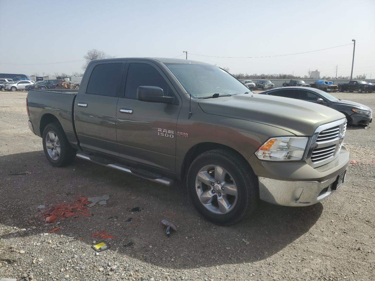 2014 RAM 1500 - Image 4