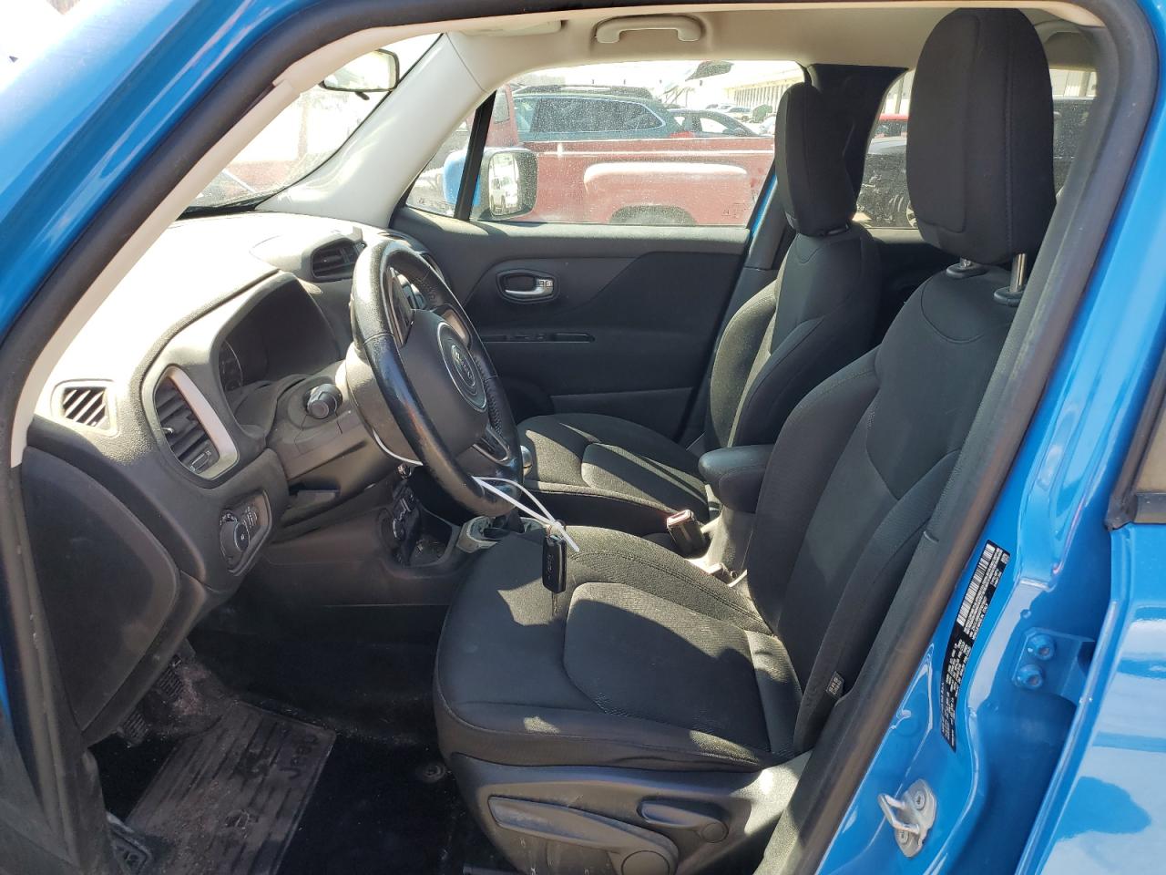 2015 Jeep Renegade - Image 7