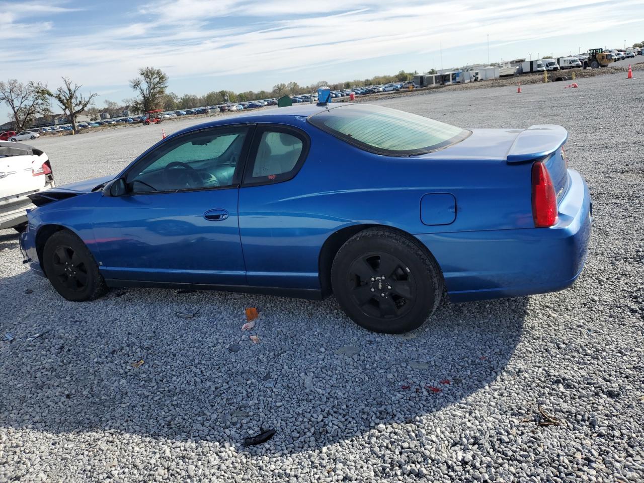 2006 Chevrolet Monte Carlo - Image 2
